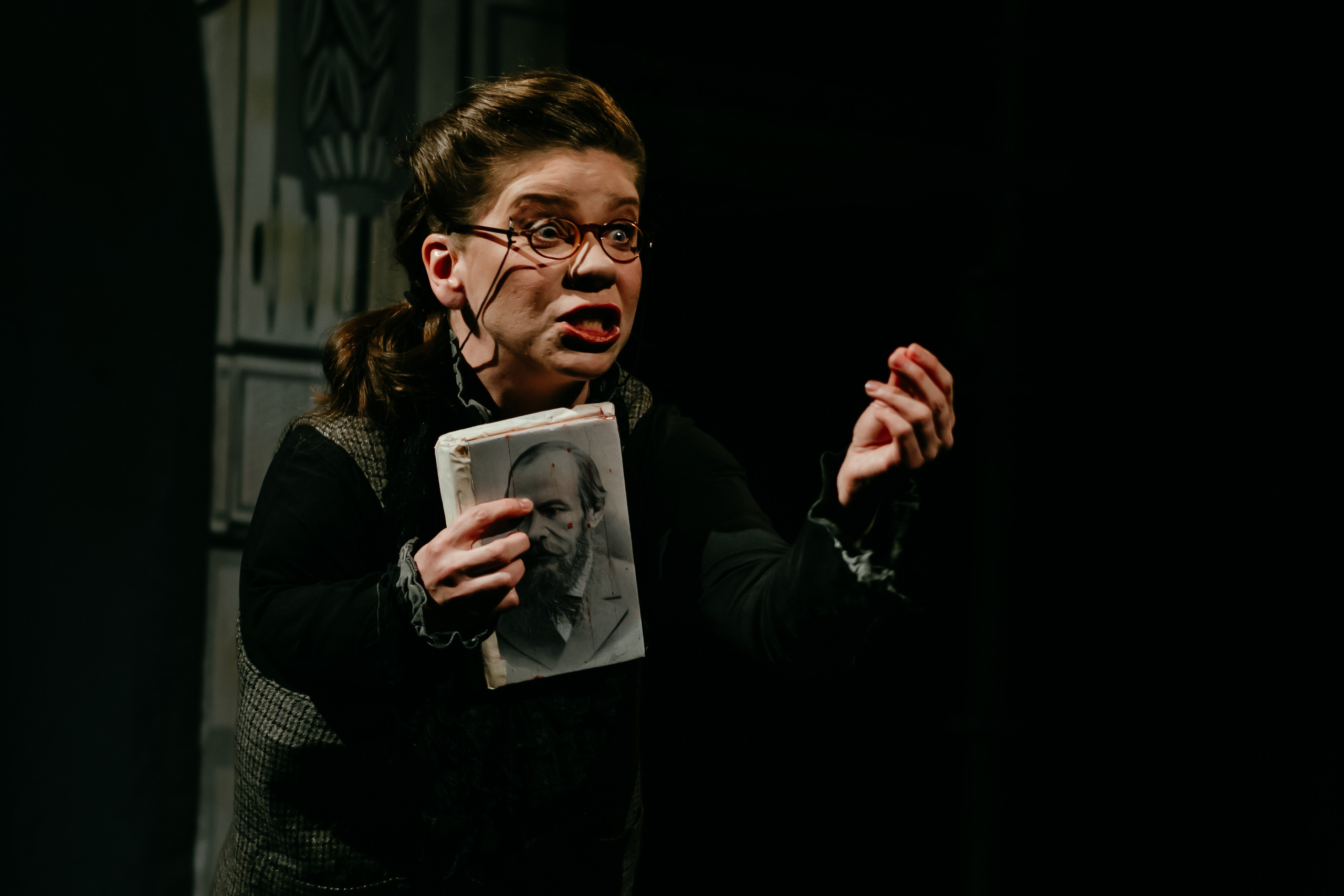 «Преступление и наказание». Небольшой драматический театр Льва Эренбурга. Фотограф в Санкт-Петербурге Батурина Елена