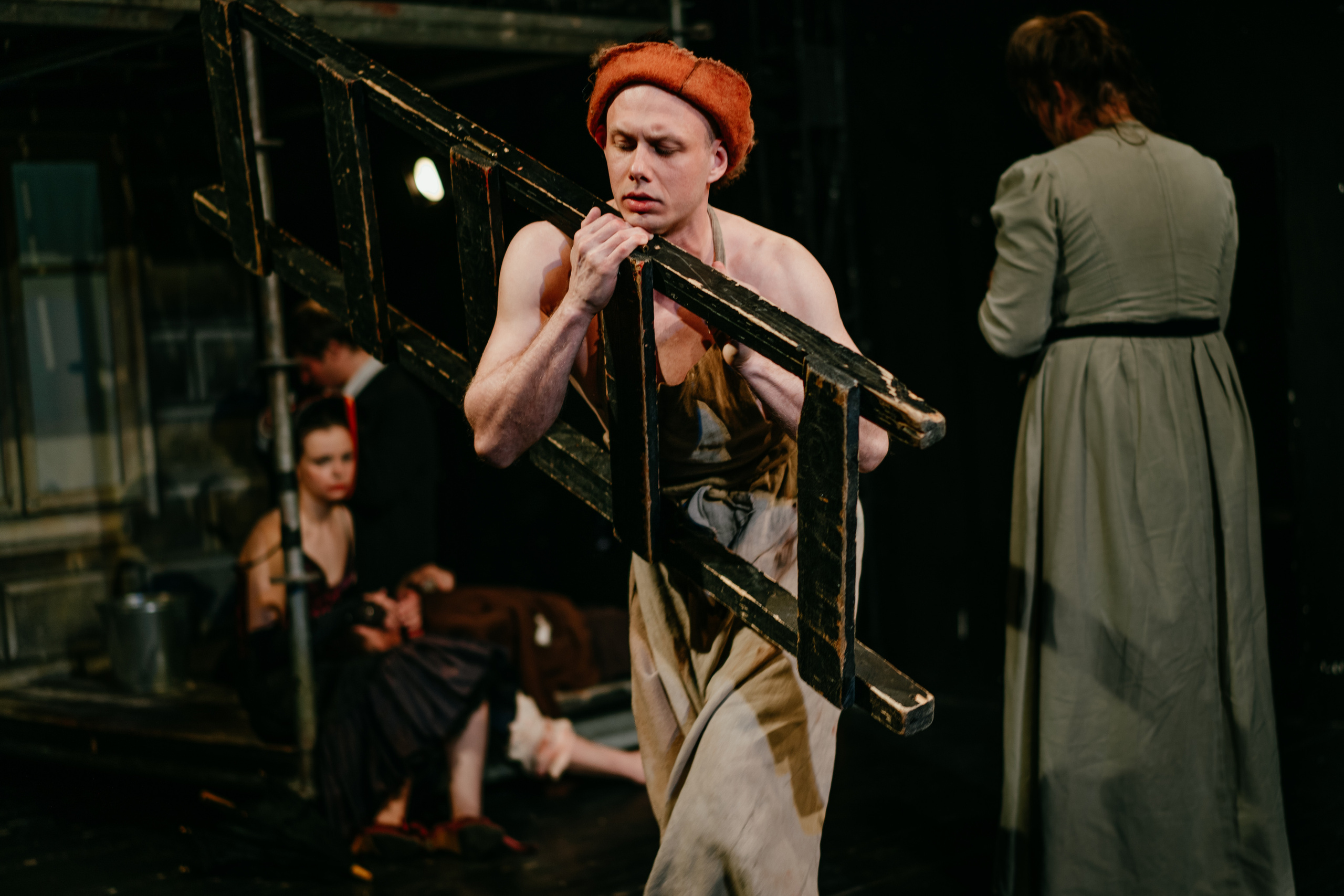 «Преступление и наказание». Небольшой драматический театр Льва Эренбурга. Фотограф в Санкт-Петербурге Батурина Елена