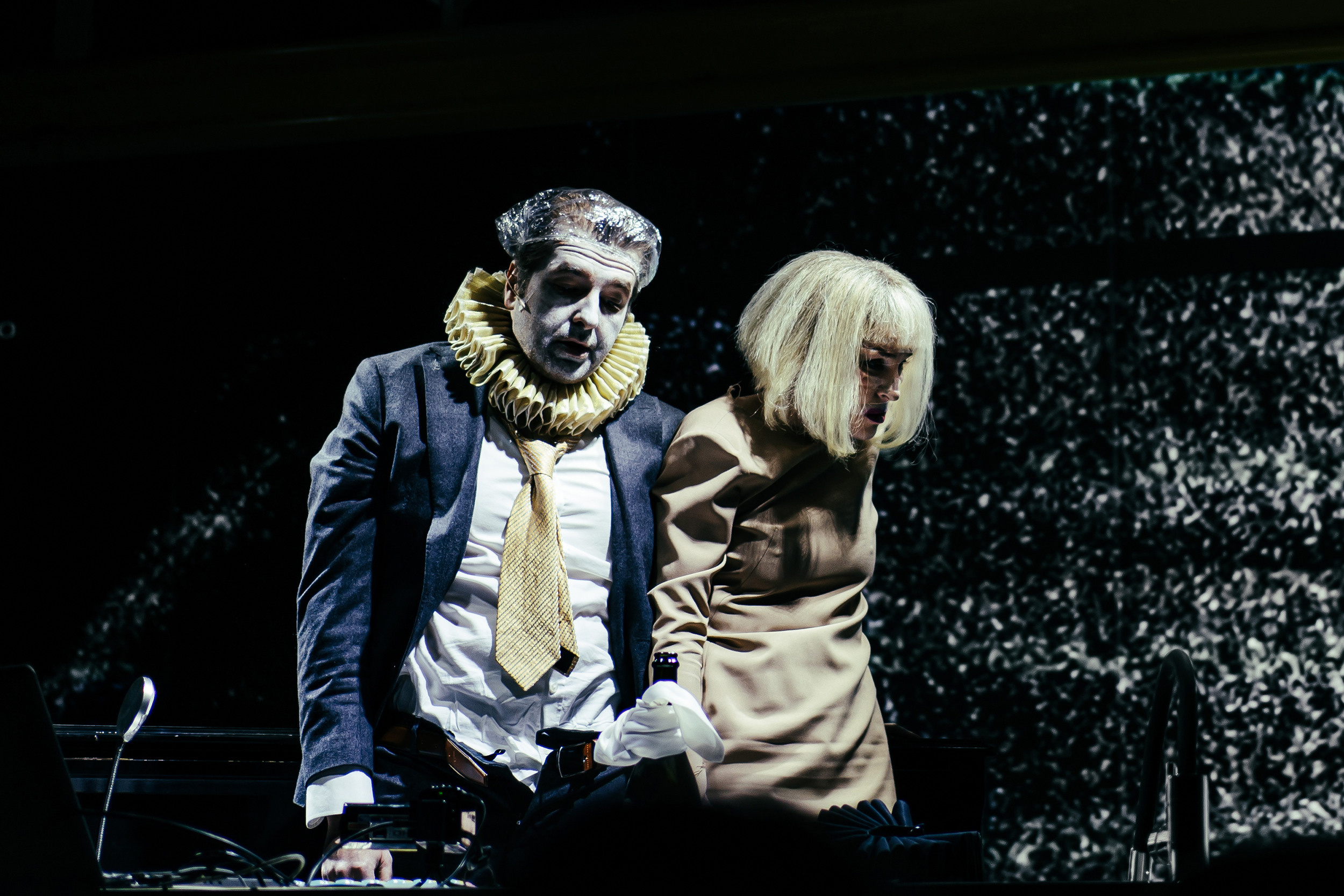 «Серотонин». Театр «Приют комедианта». Фотограф в Санкт-Петербурге Батурина Елена