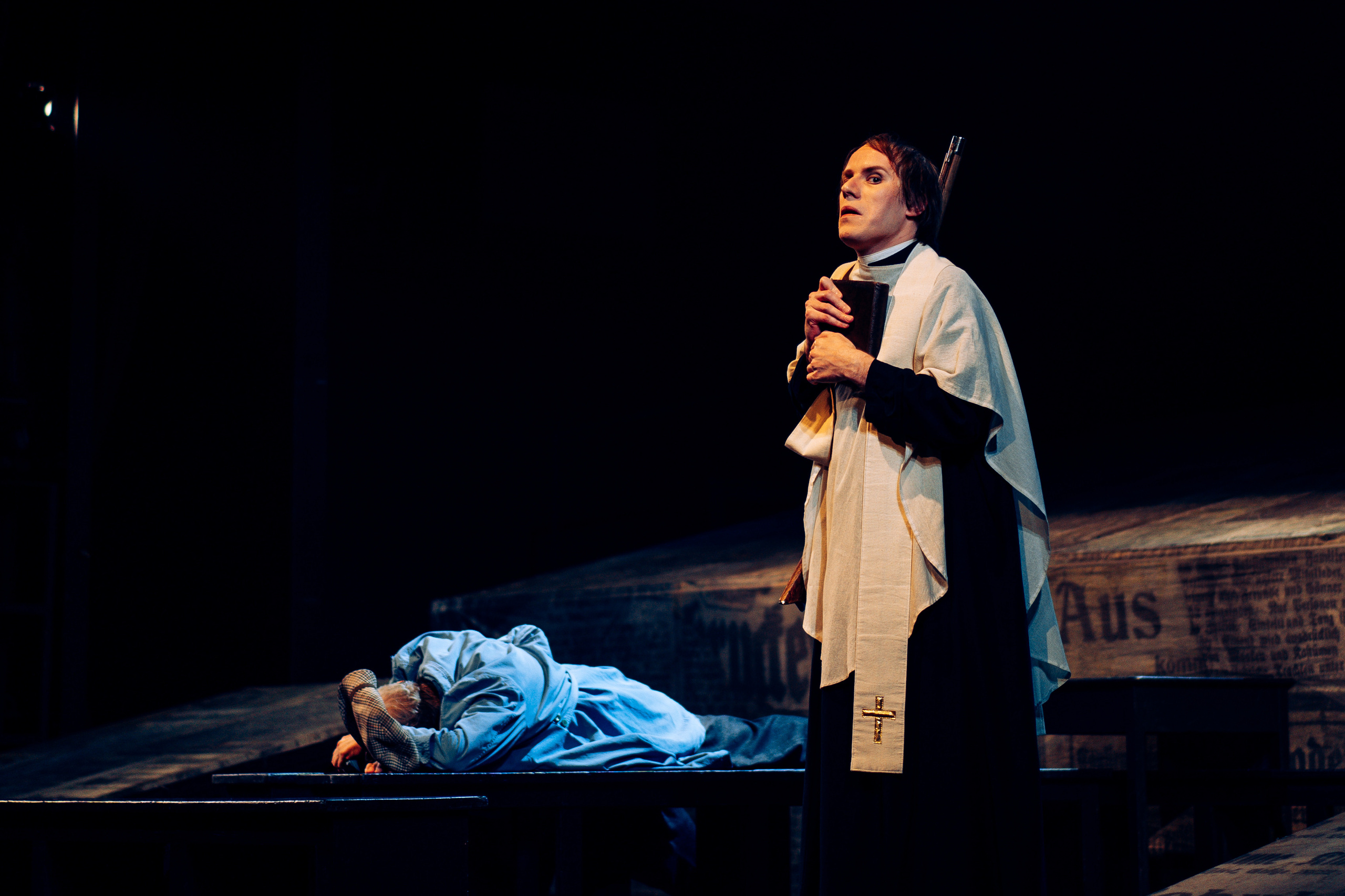 «Визит дамы». Театр Комедии им. Н. П. Акимова. Фотограф в Санкт-Петербурге Батурина Елена