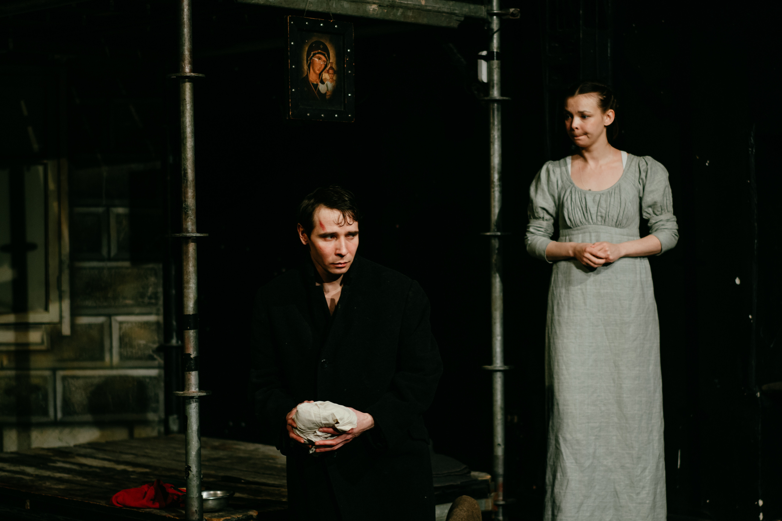 «Преступление и наказание». Небольшой драматический театр Льва Эренбурга. Фотограф в Санкт-Петербурге Батурина Елена