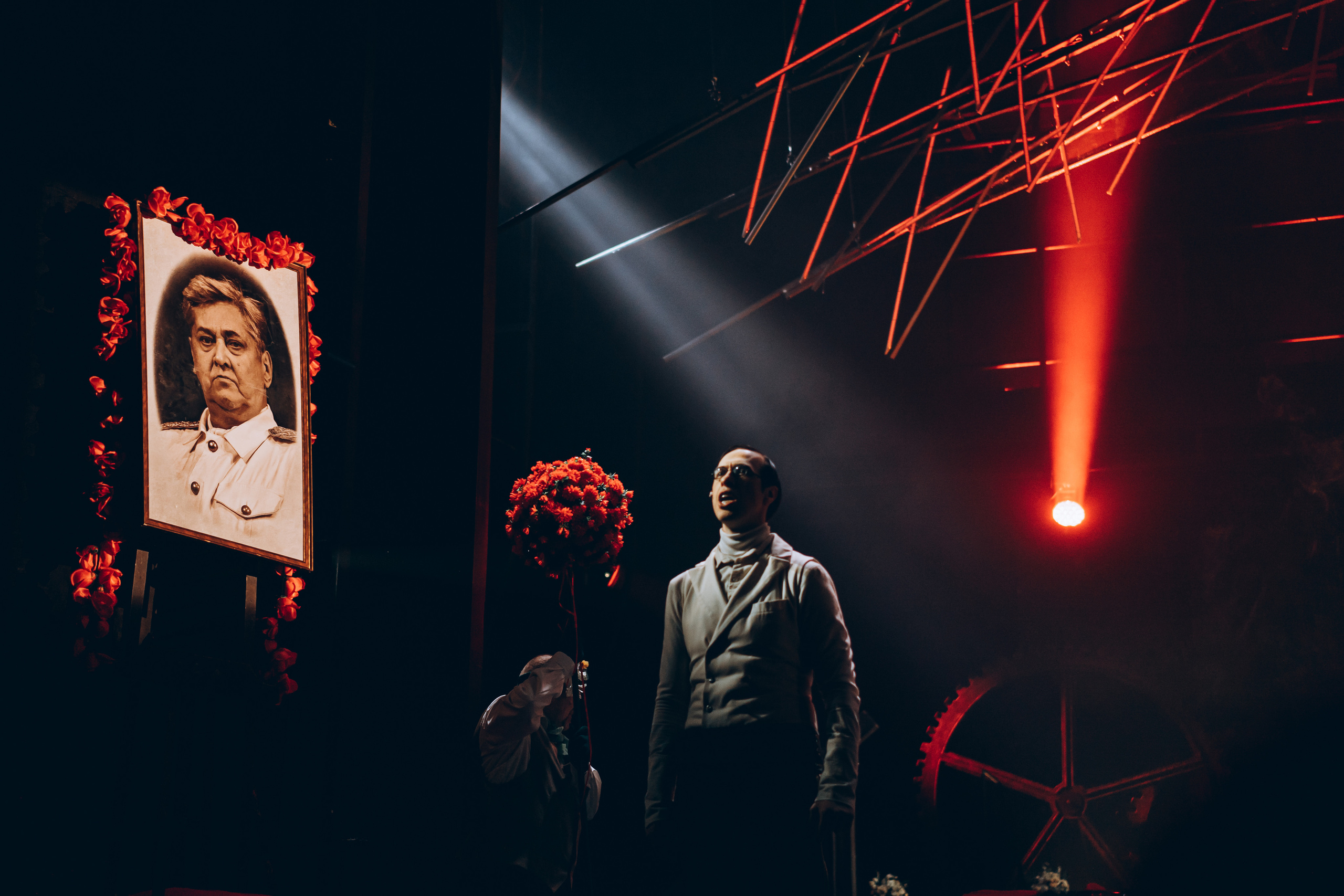 «Дракон». Театр Комедии им. Н. П. Акимова. Фотограф в Санкт-Петербурге Батурина Елена