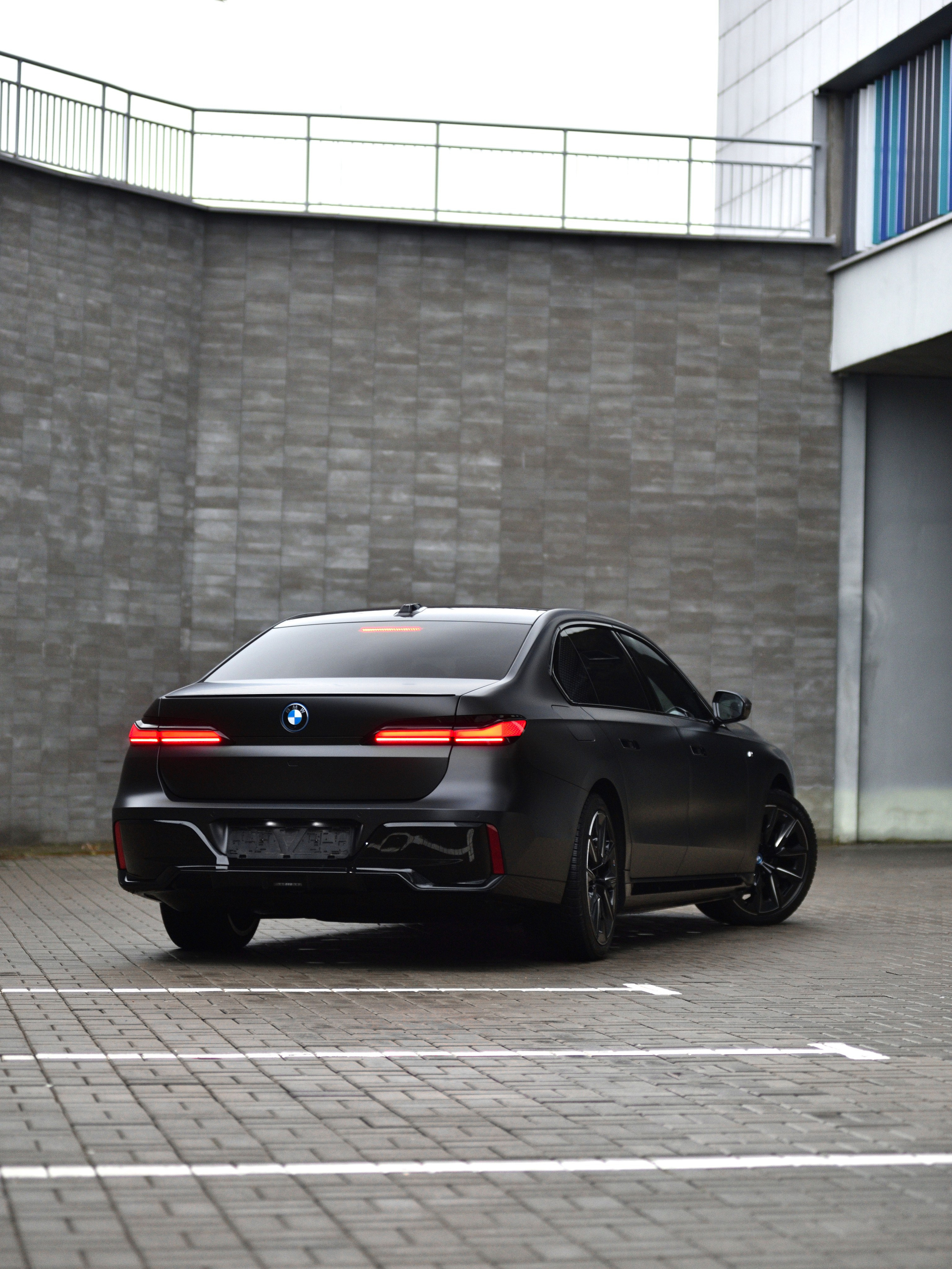 BMW 7. Автомобильный и интерьерный фотограф в Минске Александр Тагаев