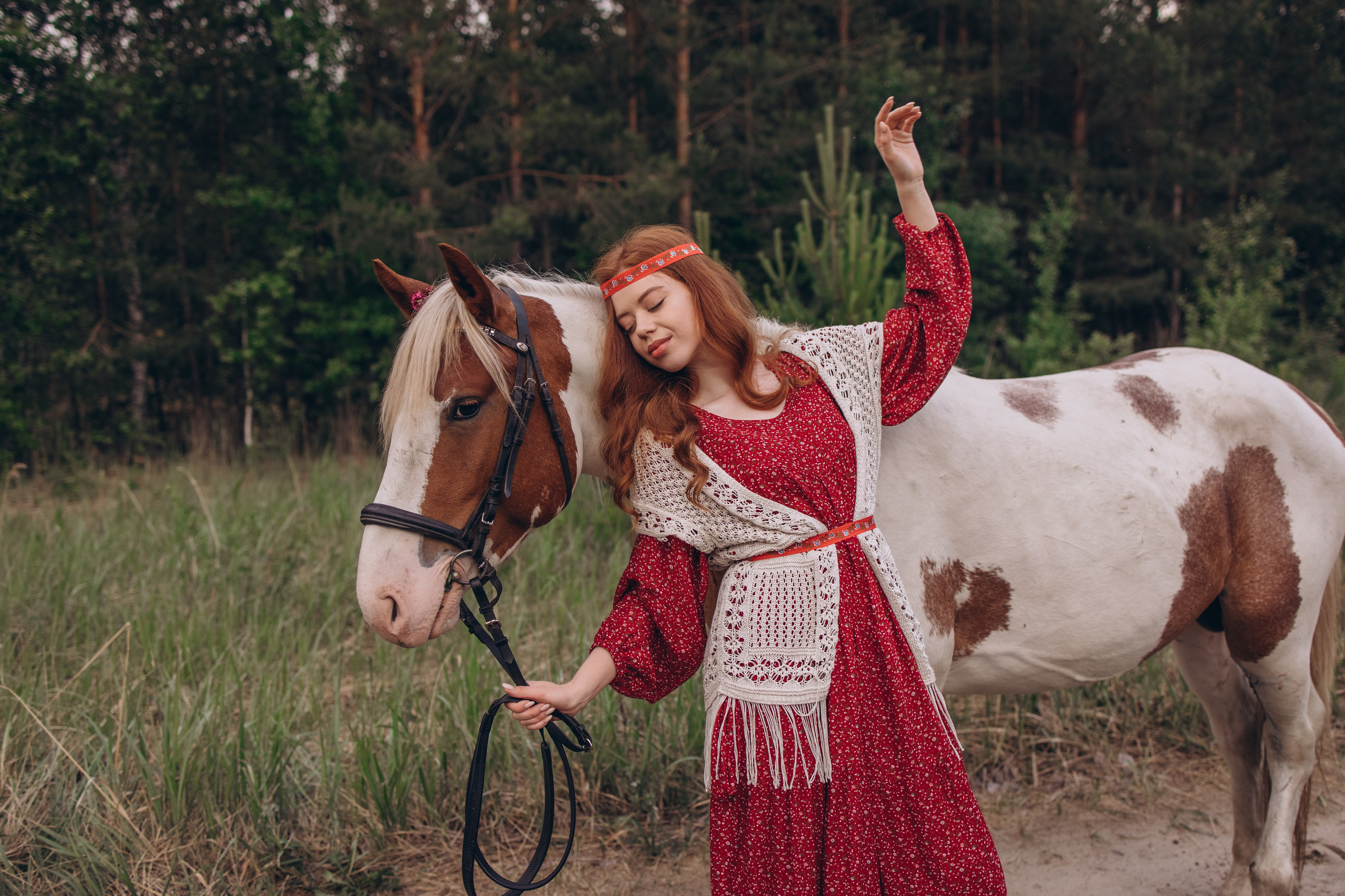 Фотоистория Кристина с лошадкой. Семейный и детский фотограф Оля в Тюмени