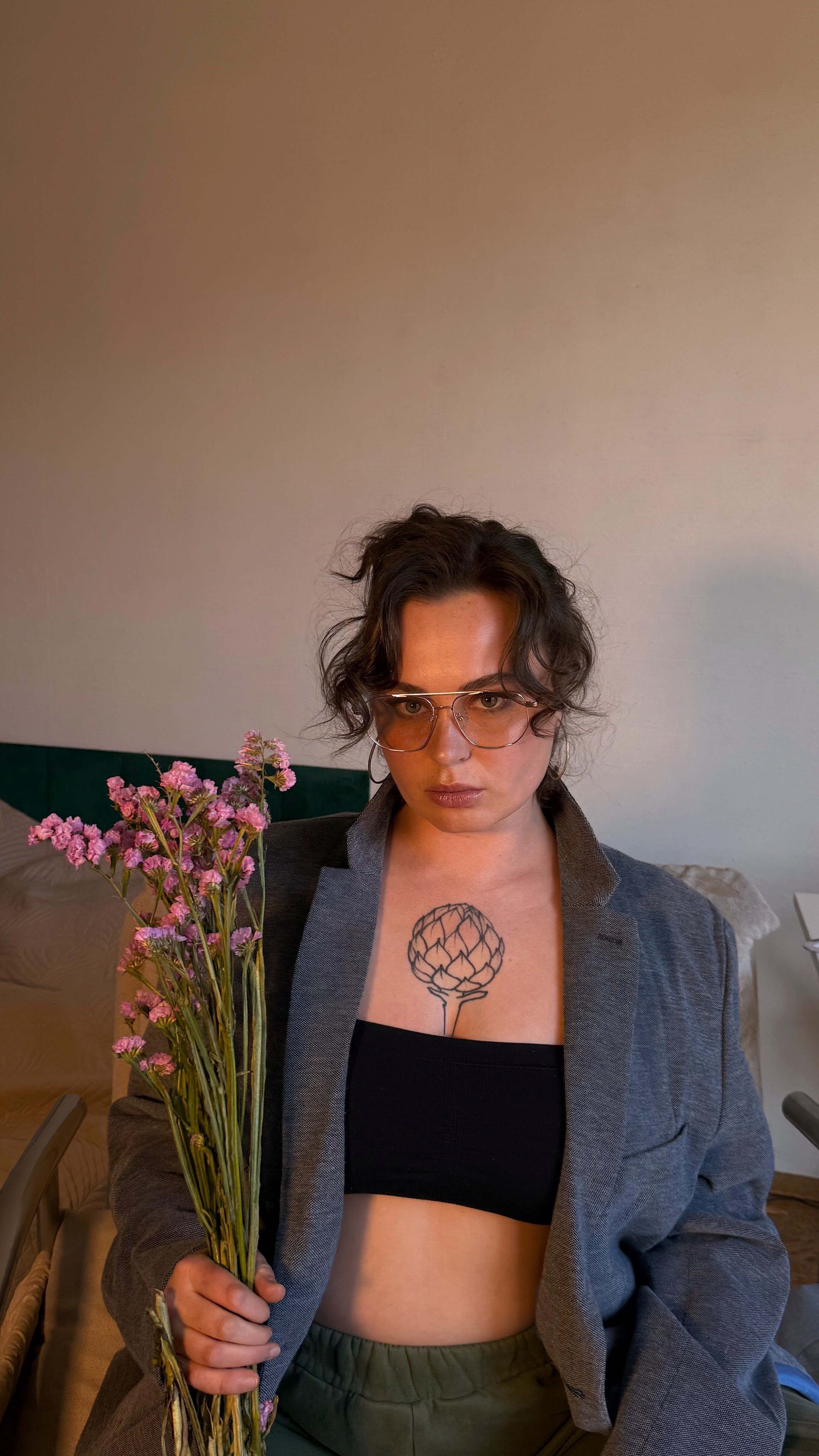 Оля и цветы. Фотограф Санкт-Петербург Лена Бирди