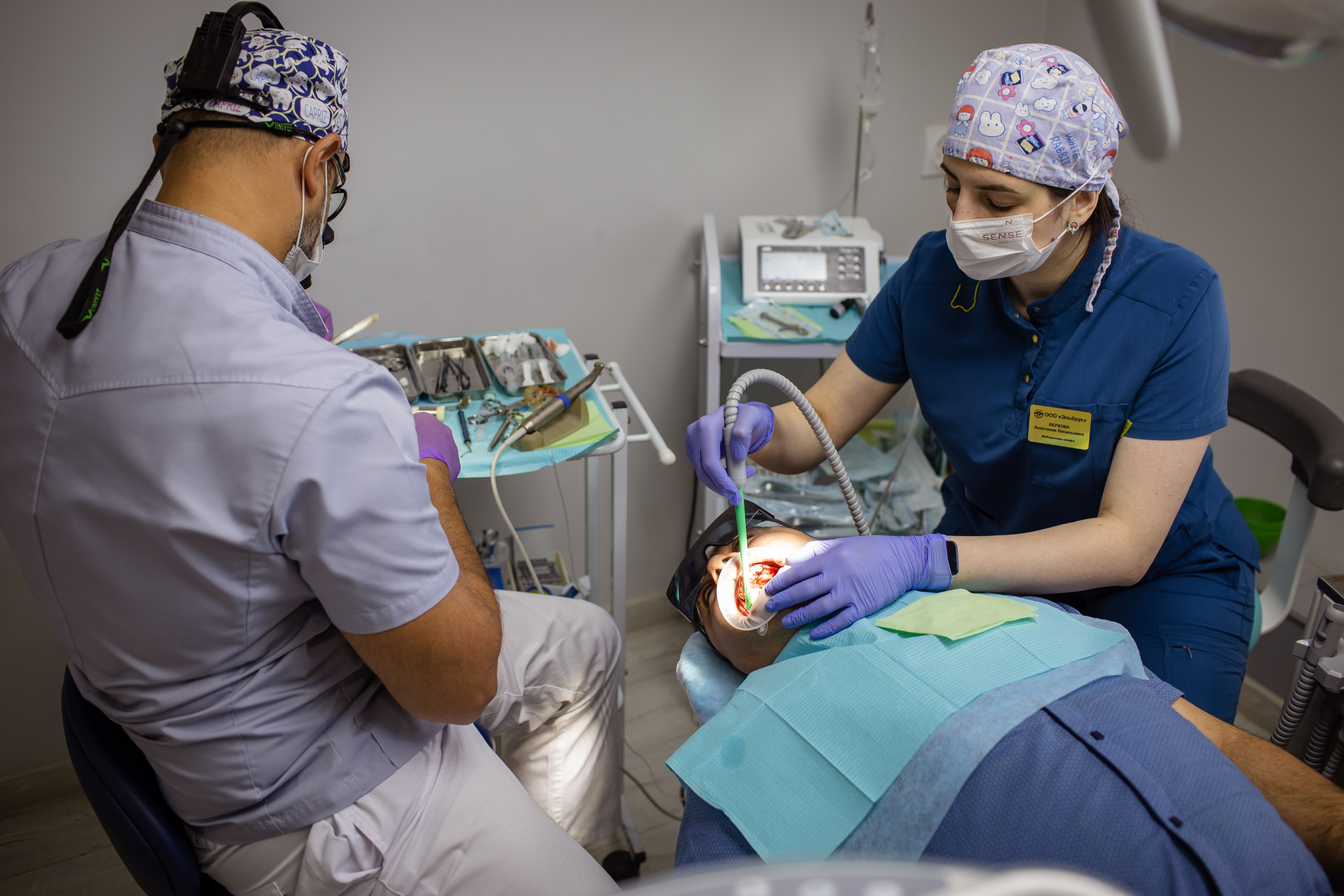 Стоматология «32 Удовольствия». Медиапродюсер, фотограф в Минеральных Водах —Виктор Холодов