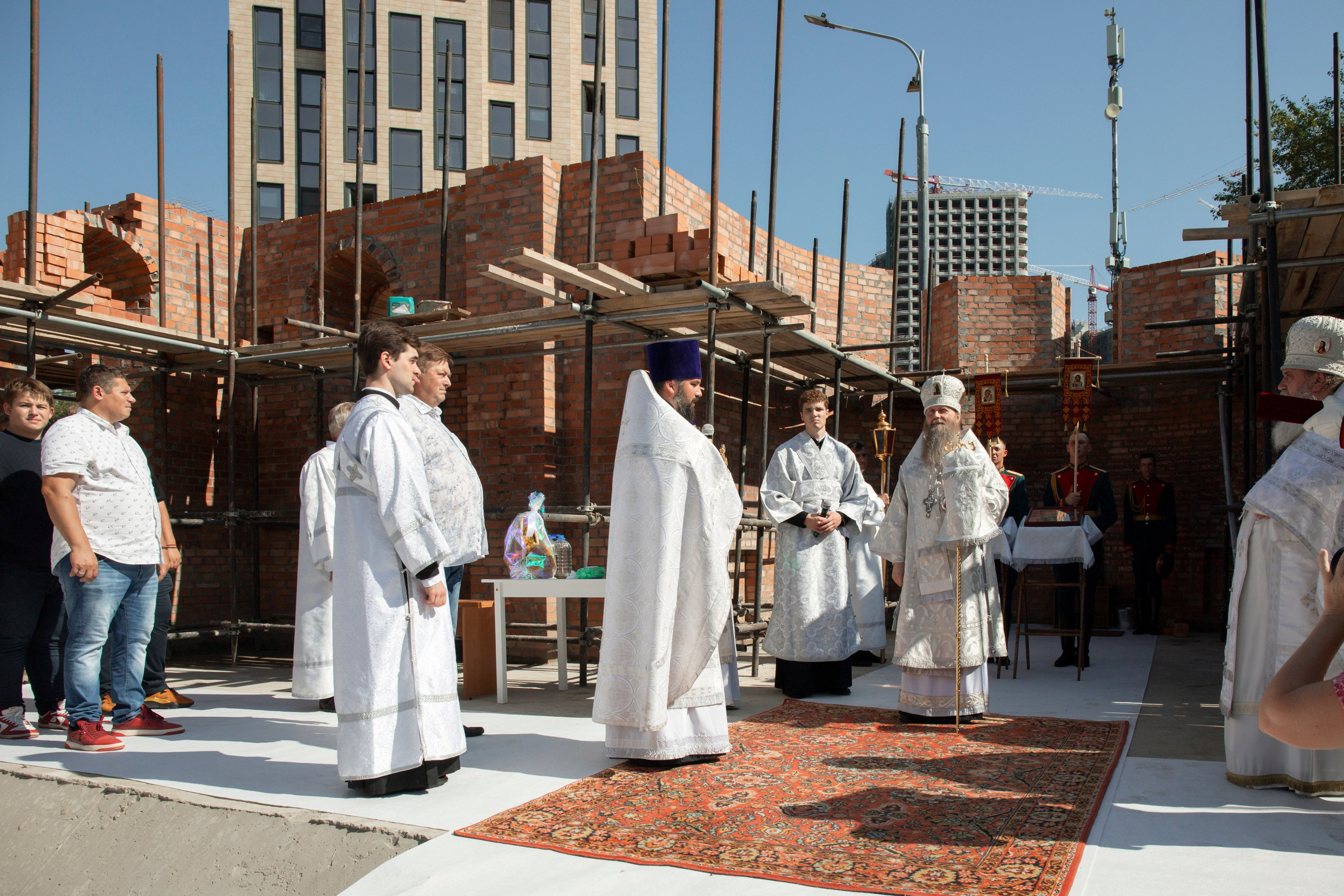 Епископ Силуан Павло-Посадский служба в храме св.Николая 25.08.2024. Арт- фотограф Москва