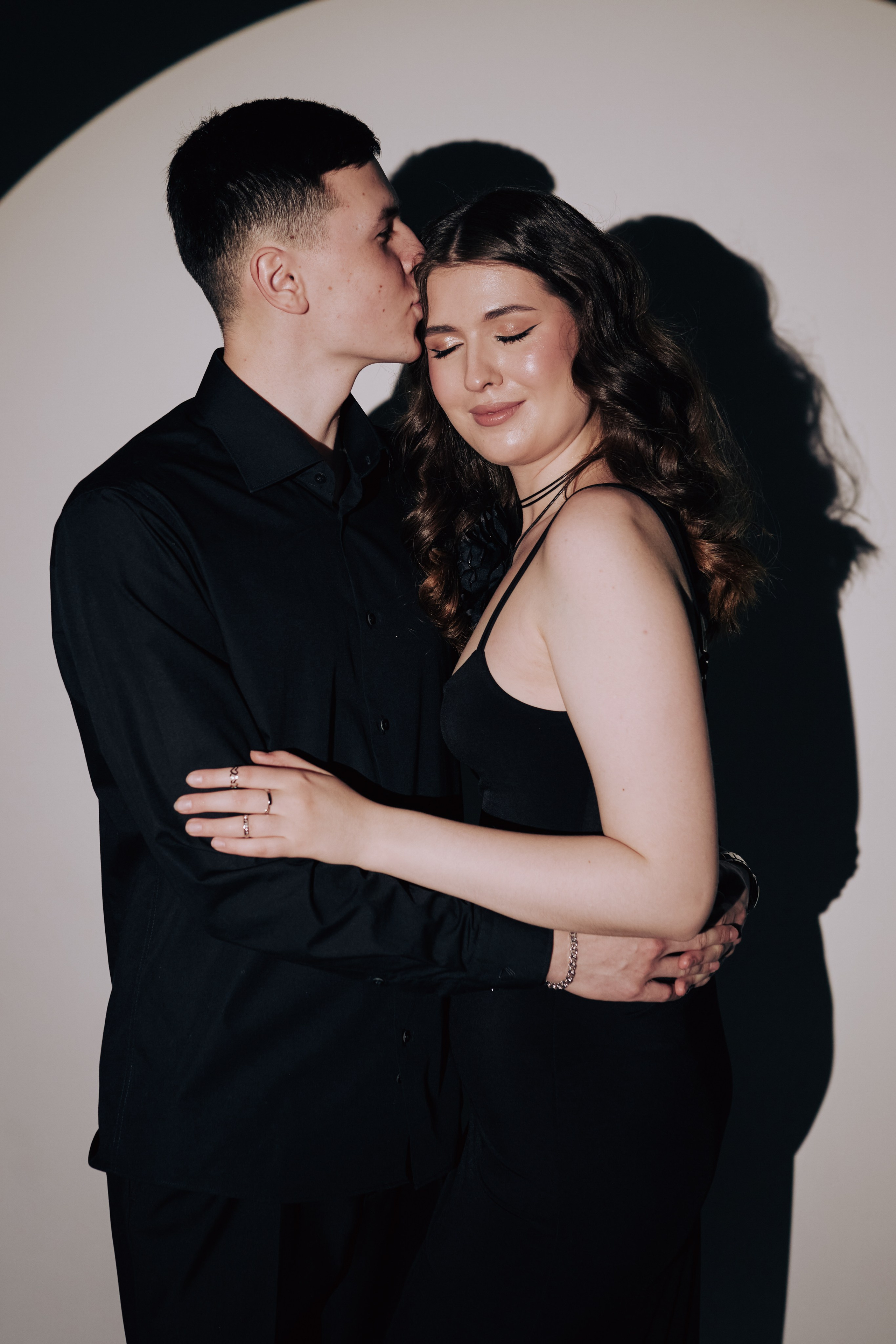 Лиана и Тимур. Фотограф Стилист Тюмень Вера Хайруллина