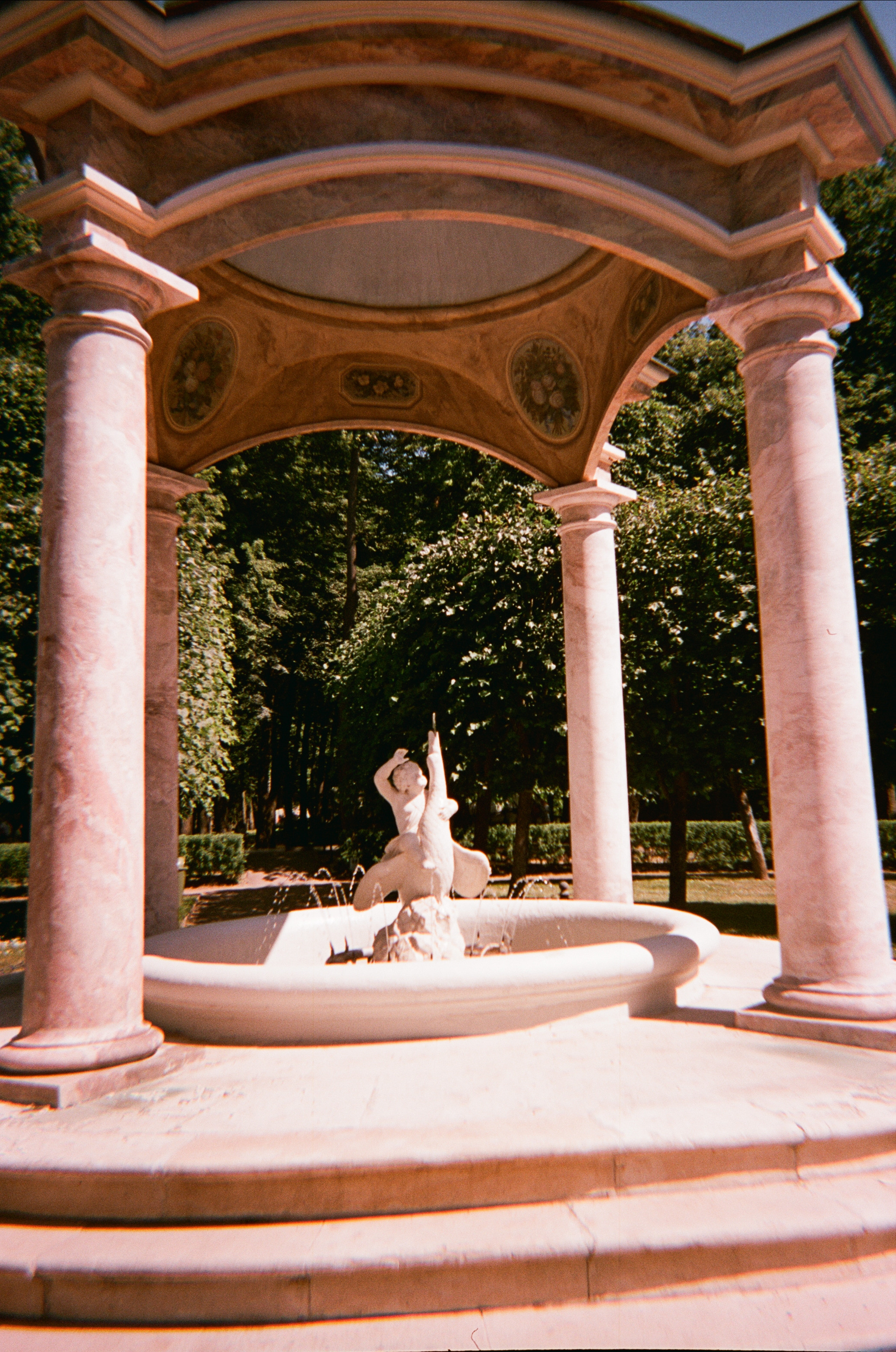 Архангельское. Июльская жара. Фотограф-документалист Мария Осокина