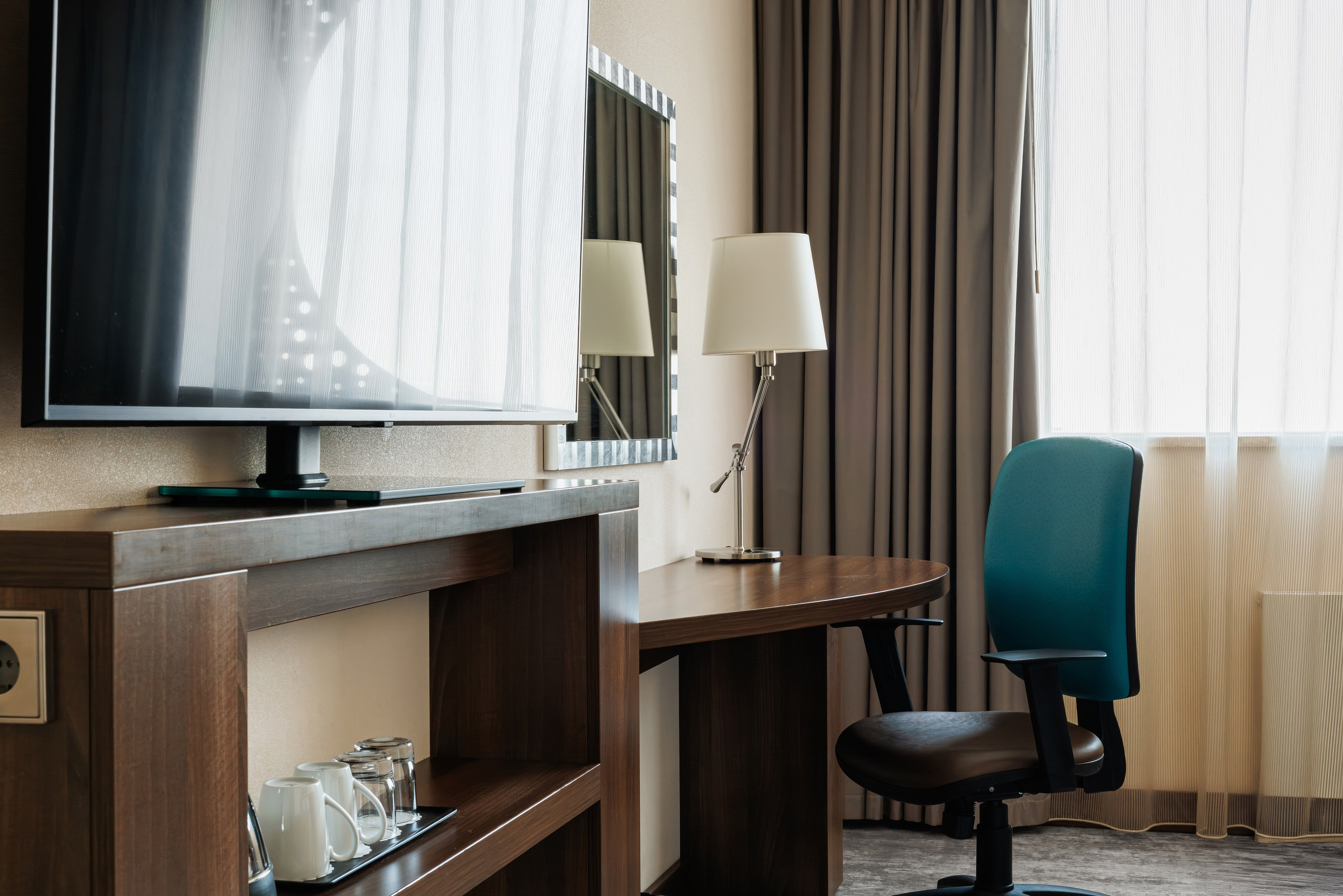 Hampton by Hilton Saint Petersburg ExpoForum 3*. Коммерческий фотограф в Санкт-Петербурге | Фуд, интерьерная и рекламная съемка | Влад Жолудев