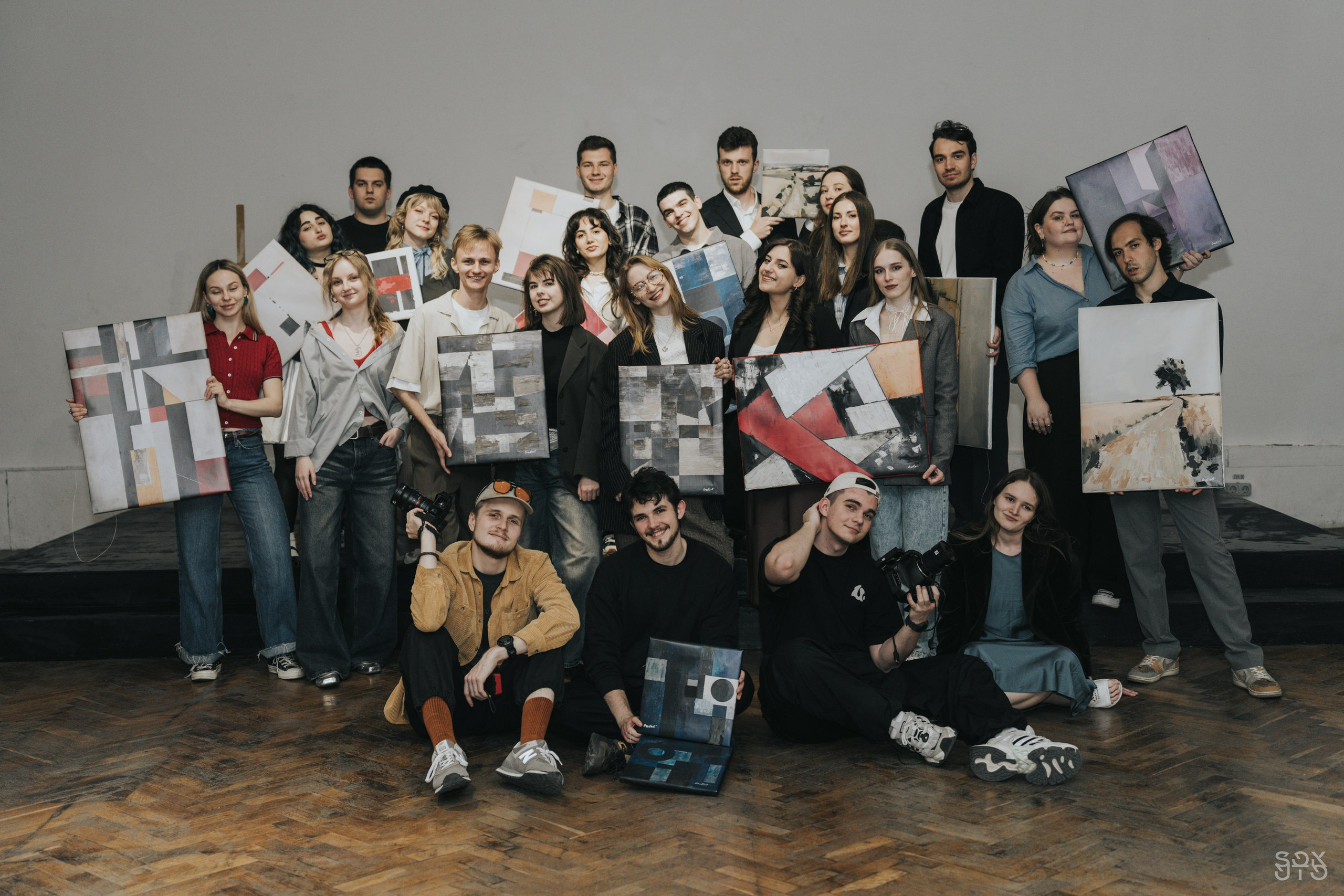 BAKED ROLL x Grad! ent