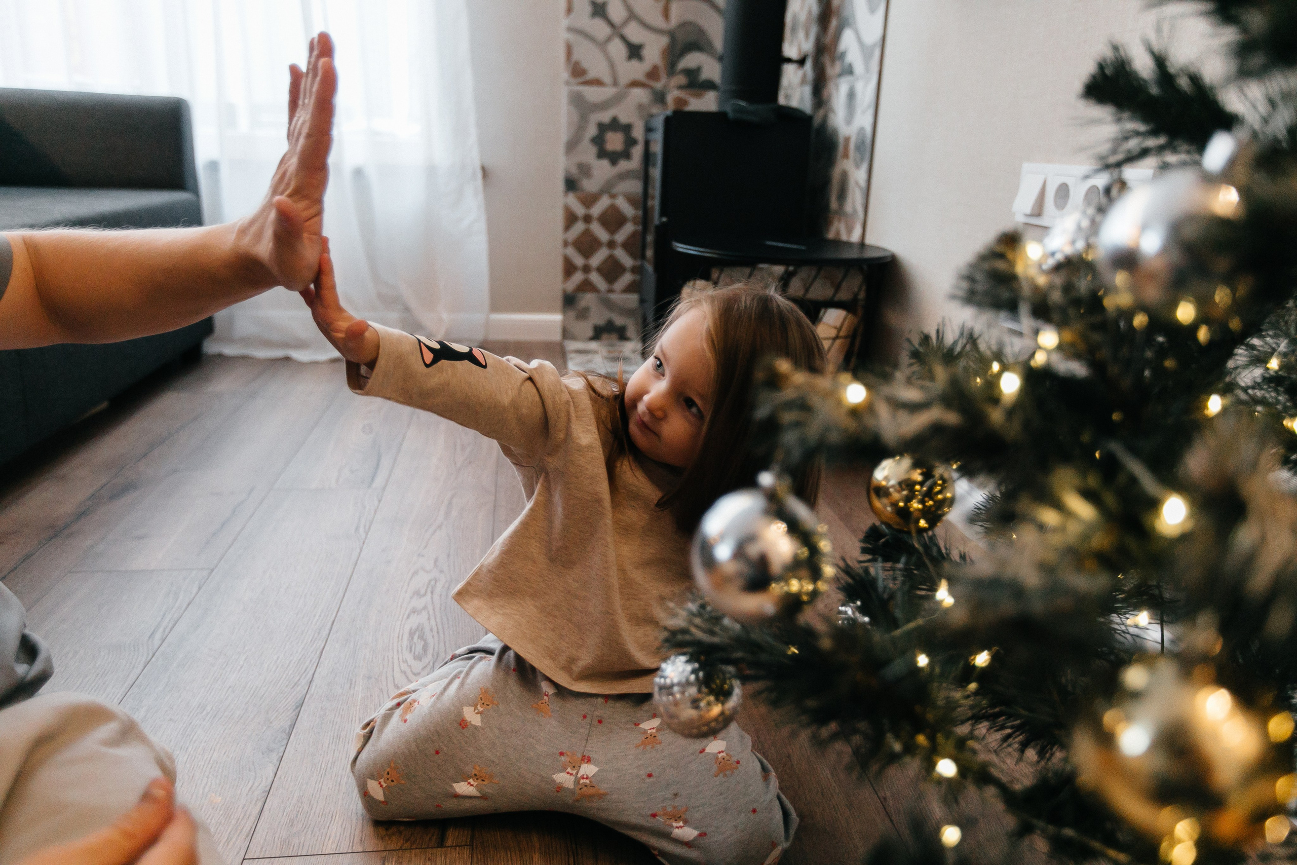 Где-то снежные дремлют метели, В ожидании праздничных чудес. Душевный фотограф Ваших самых ярких событий Марина Погребняк