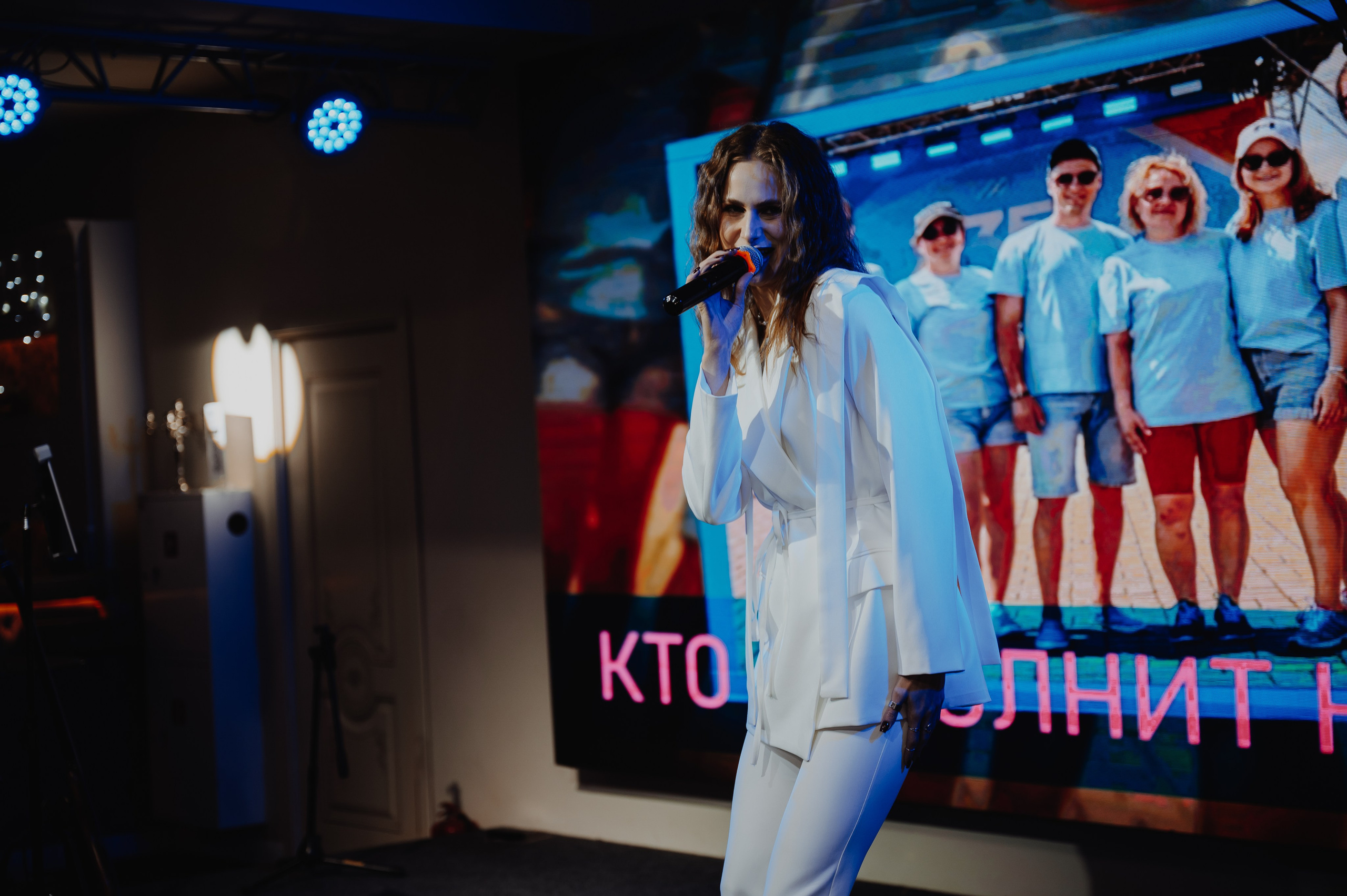 Фотогалерея с различных событий. Вокалистка Мария Сиротенко