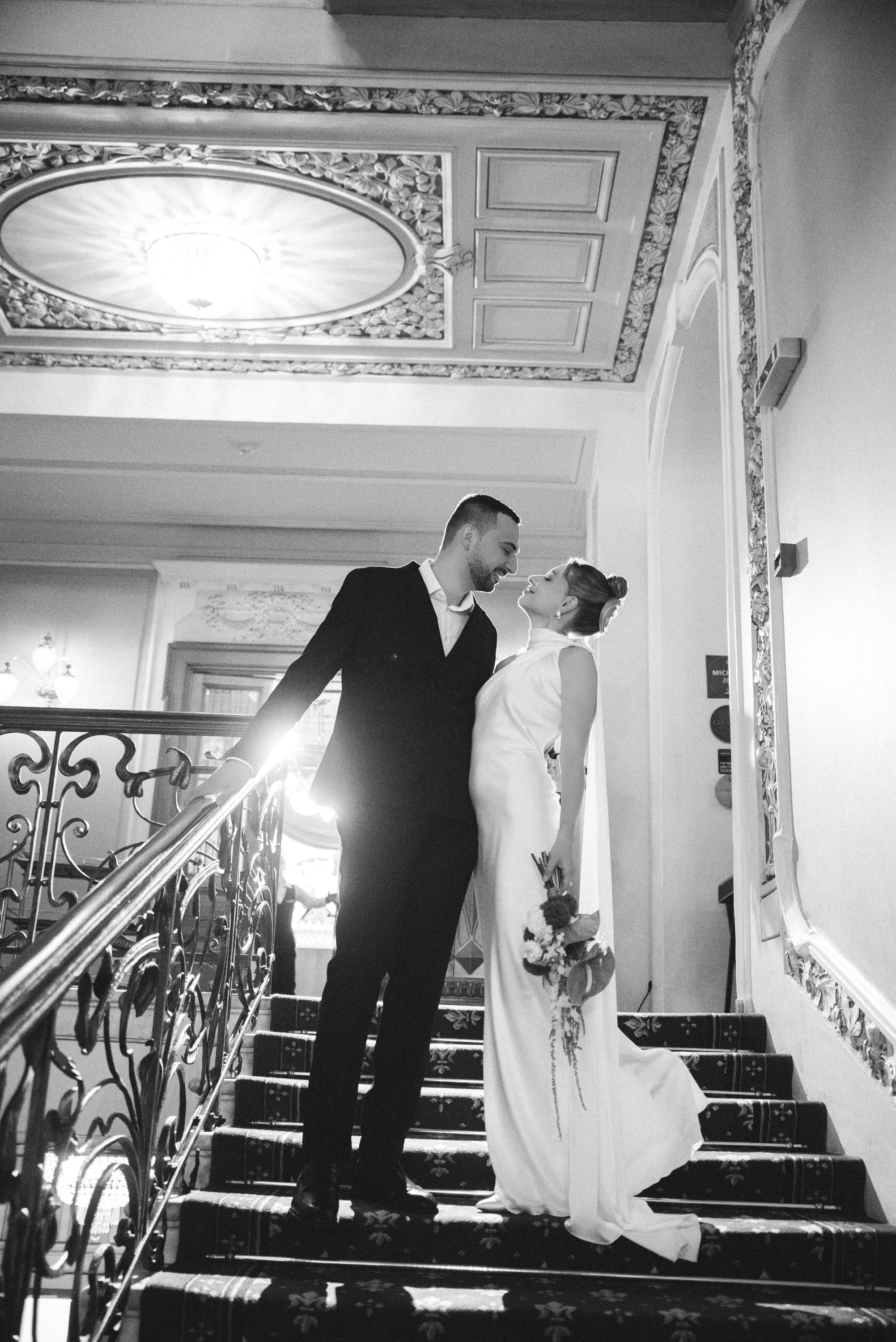 Александр & Ирина (отель/роспись). Свадебный, семейный, женский фотограф в Москве, Мытищах, Королёве Ксения Узилле