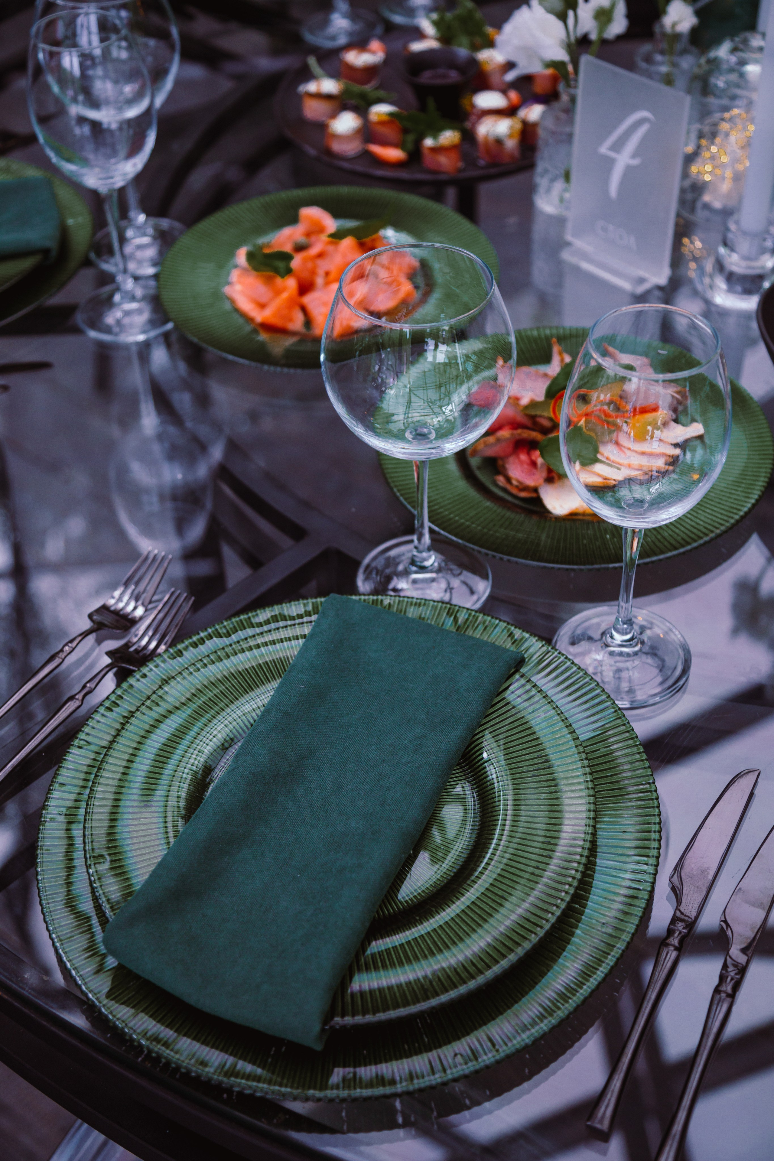 Weddings. Mixturecaptures