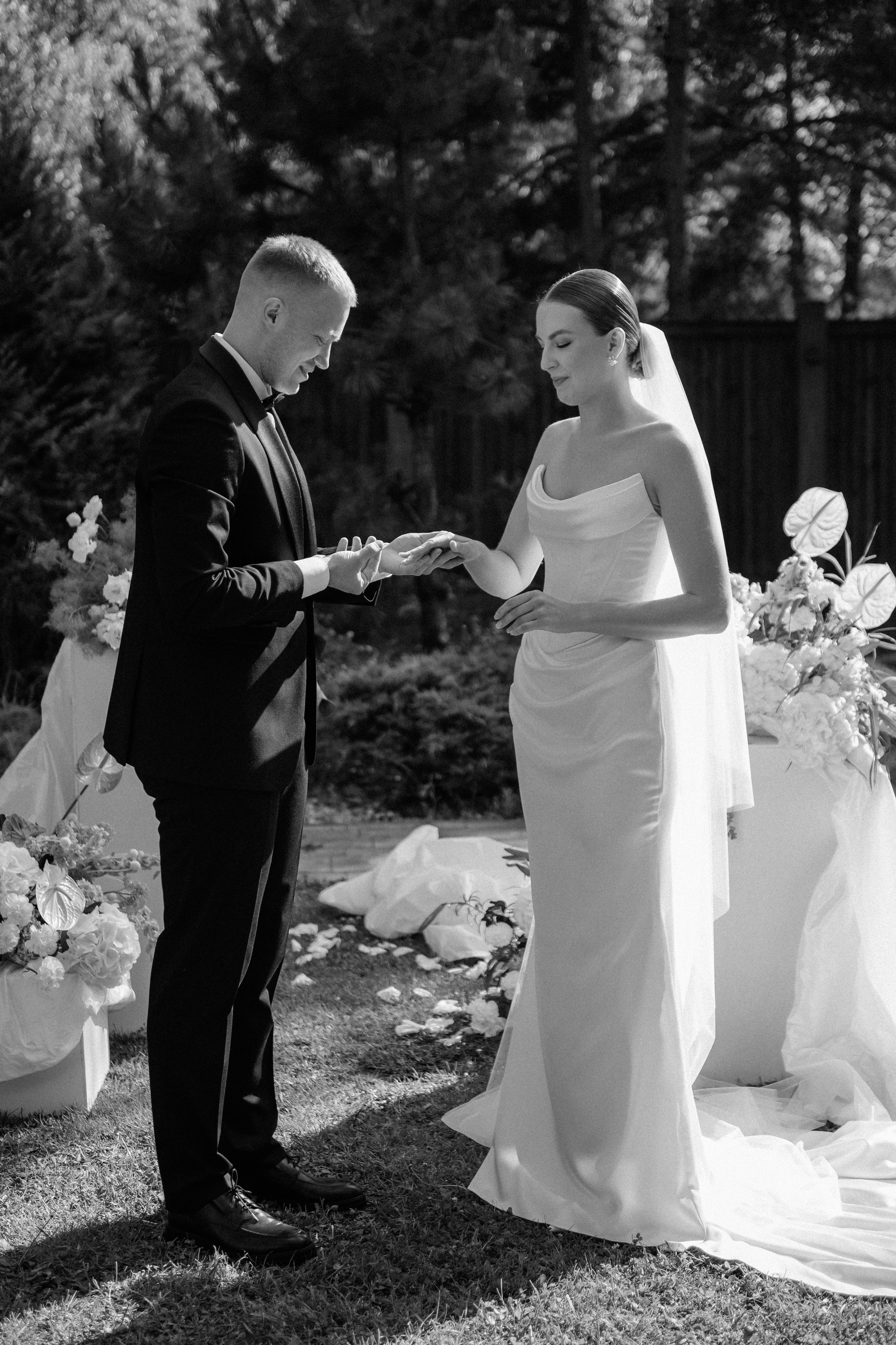 Wedding day in DELICE CHALET. Wedding PHOTOGRAPHER Andrew Vnukov