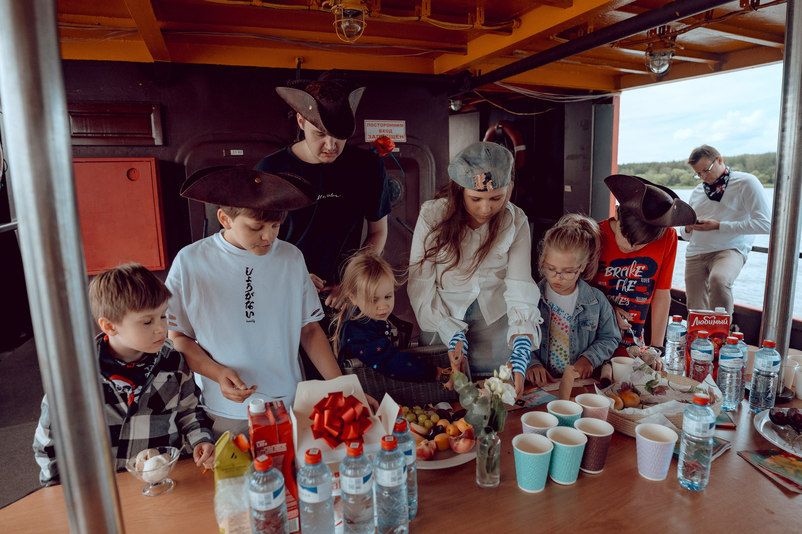 Лекция про Айвазовского на корабле. Портретный и семейный фотограф в Москве/Видное