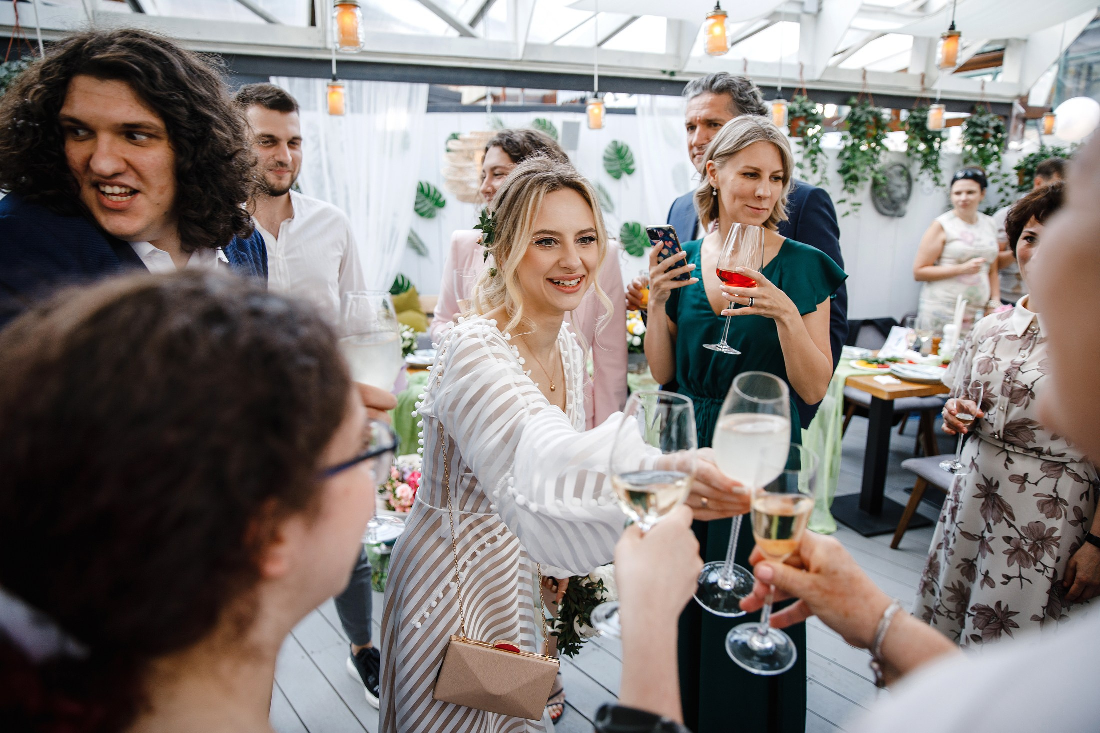 Женя и Вика. Главная