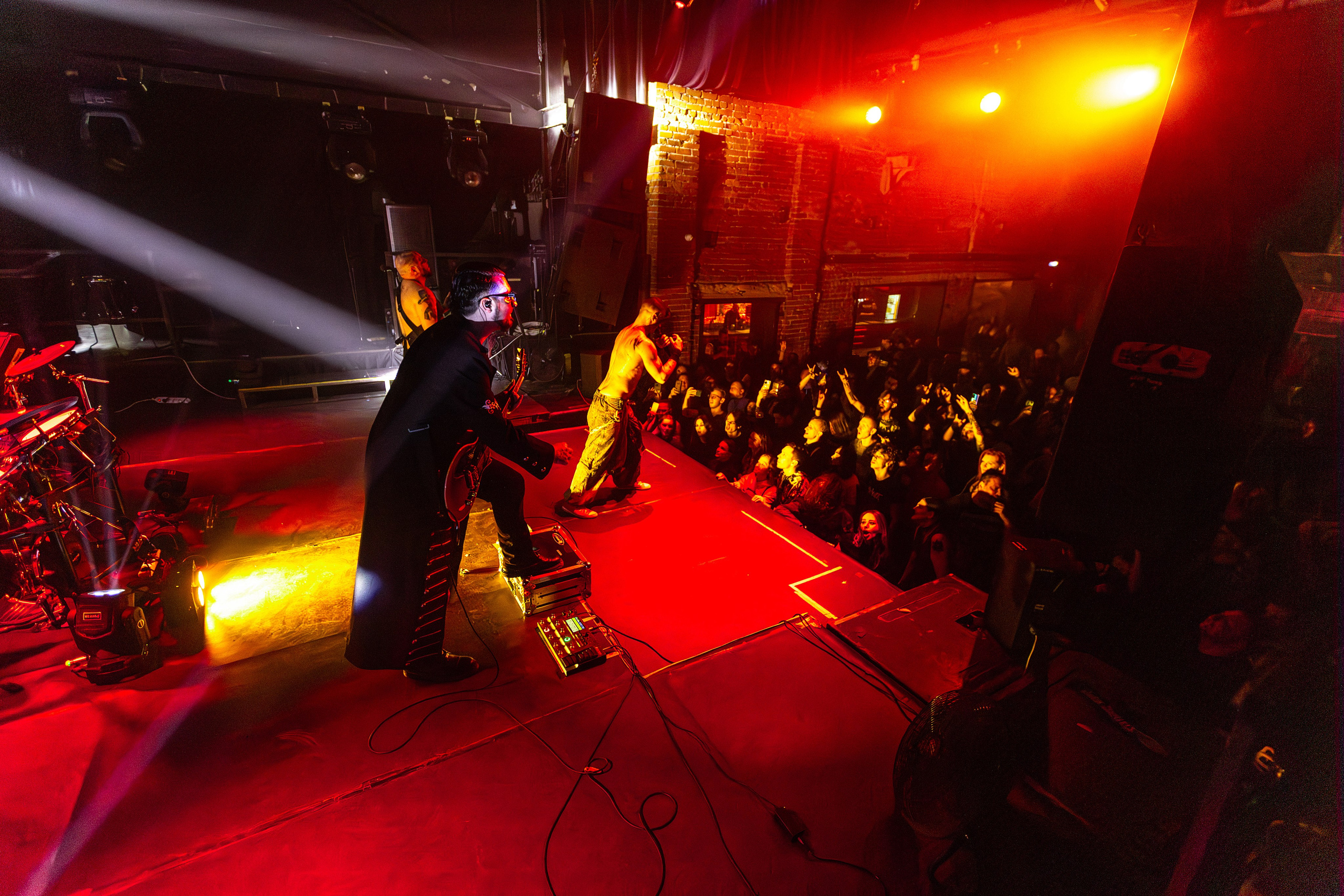Концерт кавер-группы RAMMproJect в клубе Фабрика 21.03.2024. Репортажный фотограф Екатеринбург | Яркий, качественный репортаж | Концерты, клубы, репортаж, праздники, корпоративы