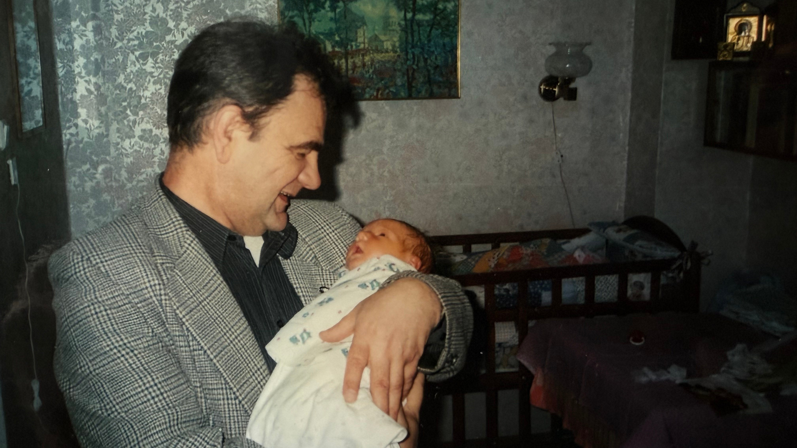 Об авторе. Художник Александр Захаров