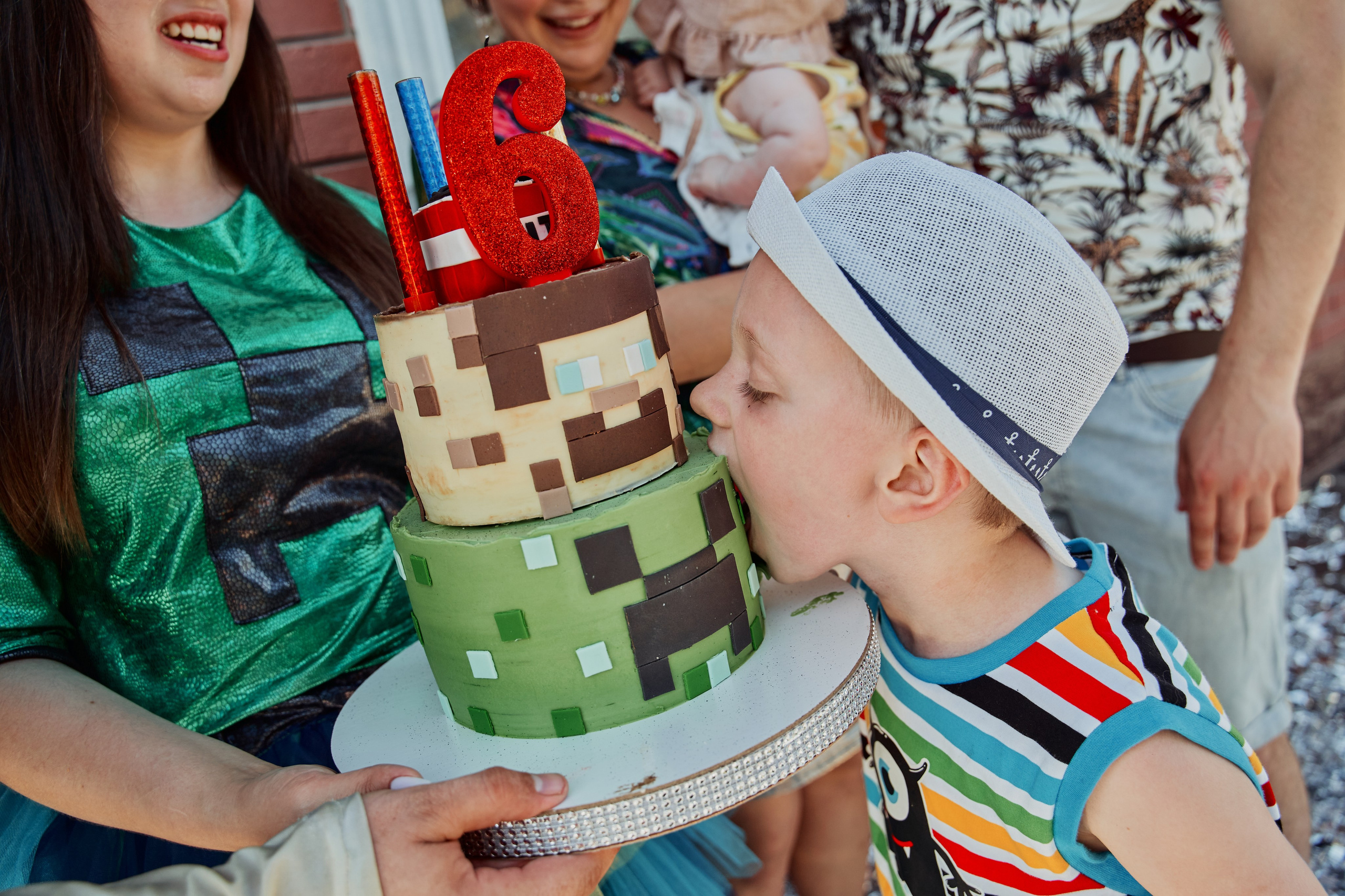 День рождения Олега. Фотограф Москва Арина Клокова