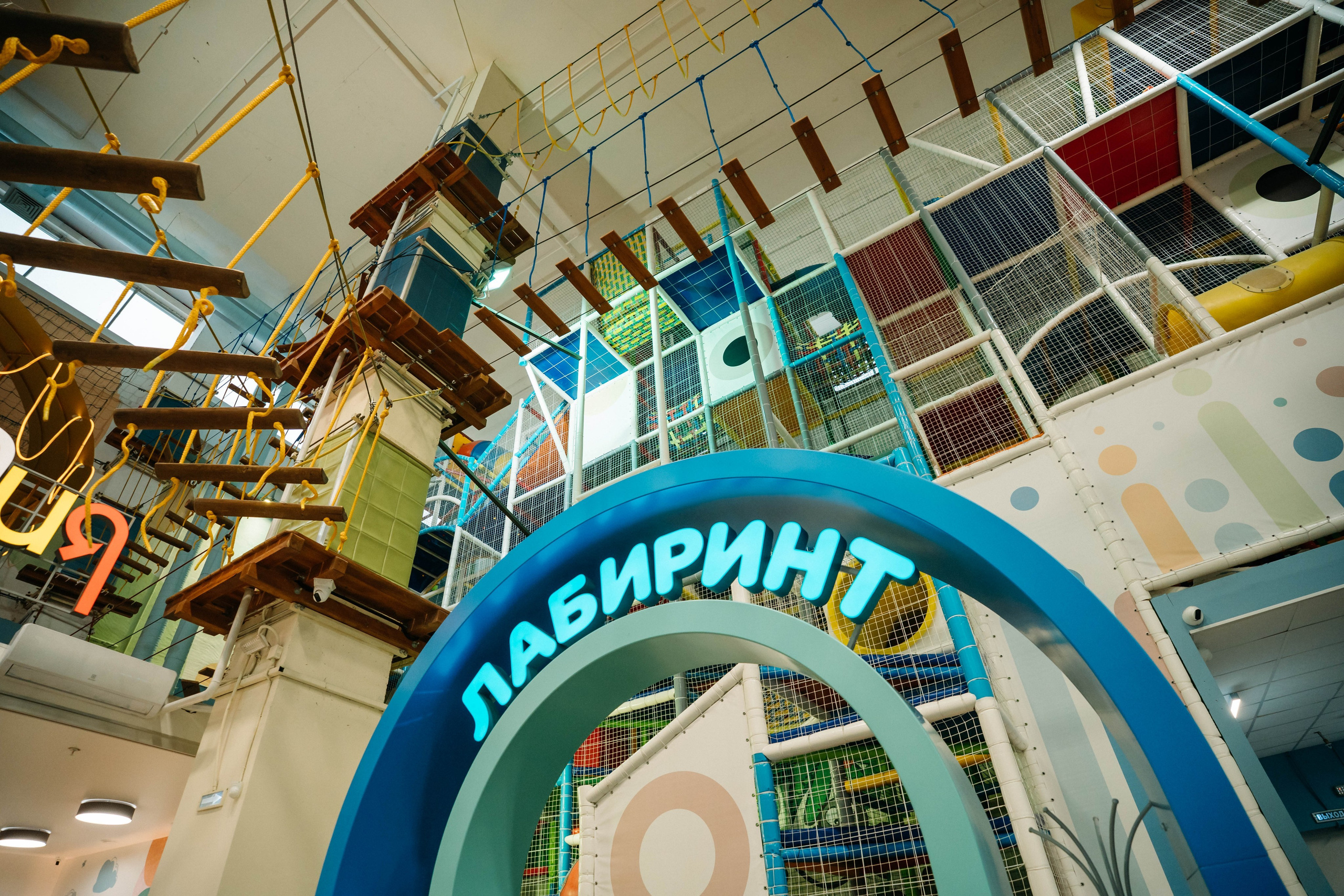 Интерьерная съемка для Мегалэд. Видеограф и Фотограф в Челябинске Ксения и Владимир Рюмины