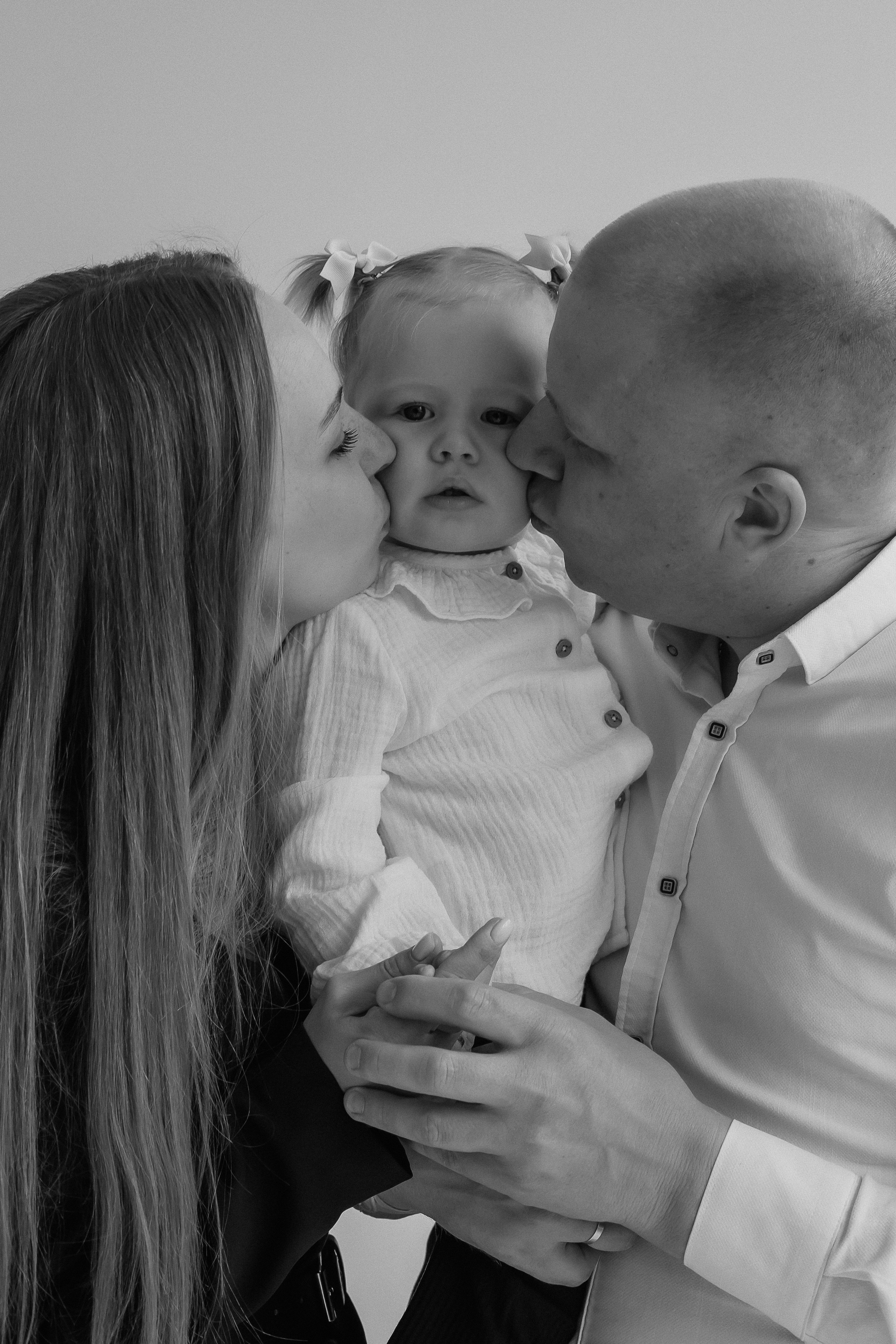 Семейная на циклораме. Фотограф Екатеринубрг/Верхняя Пышма