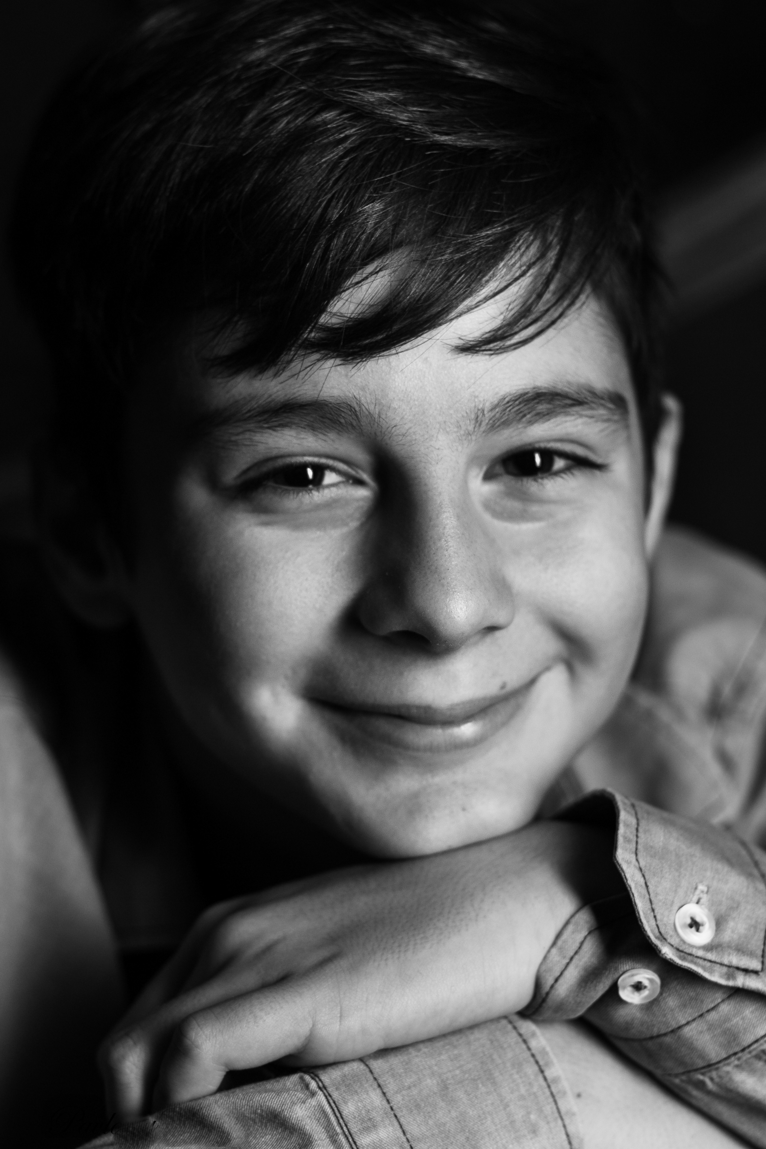 мальчик детский портрет чб