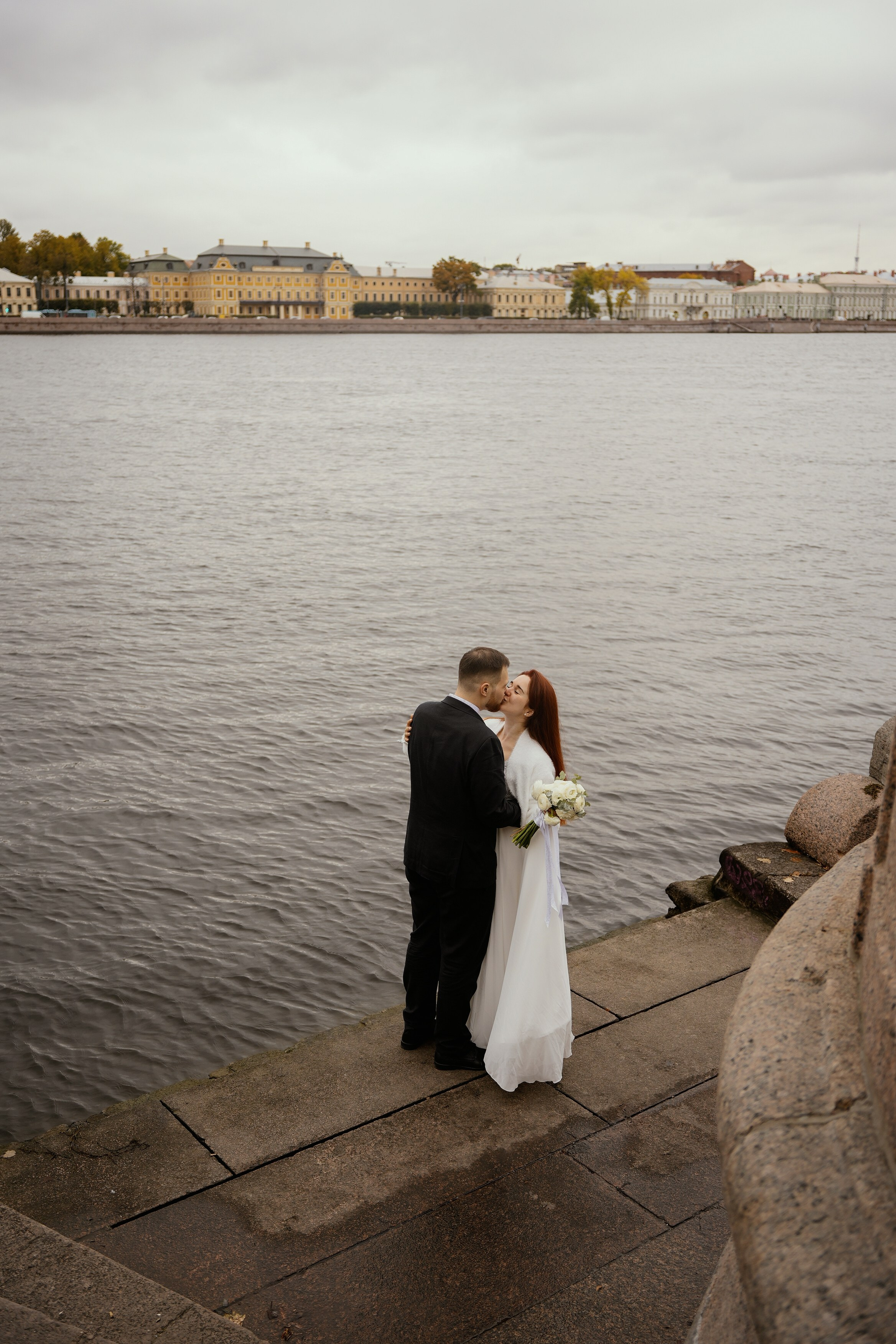 Свадебная фотосессия в Санкт-Петербурге. Дворец Бракосочетания №1. ДБ1. Исаакиевский собор. Фотосессия в студии.