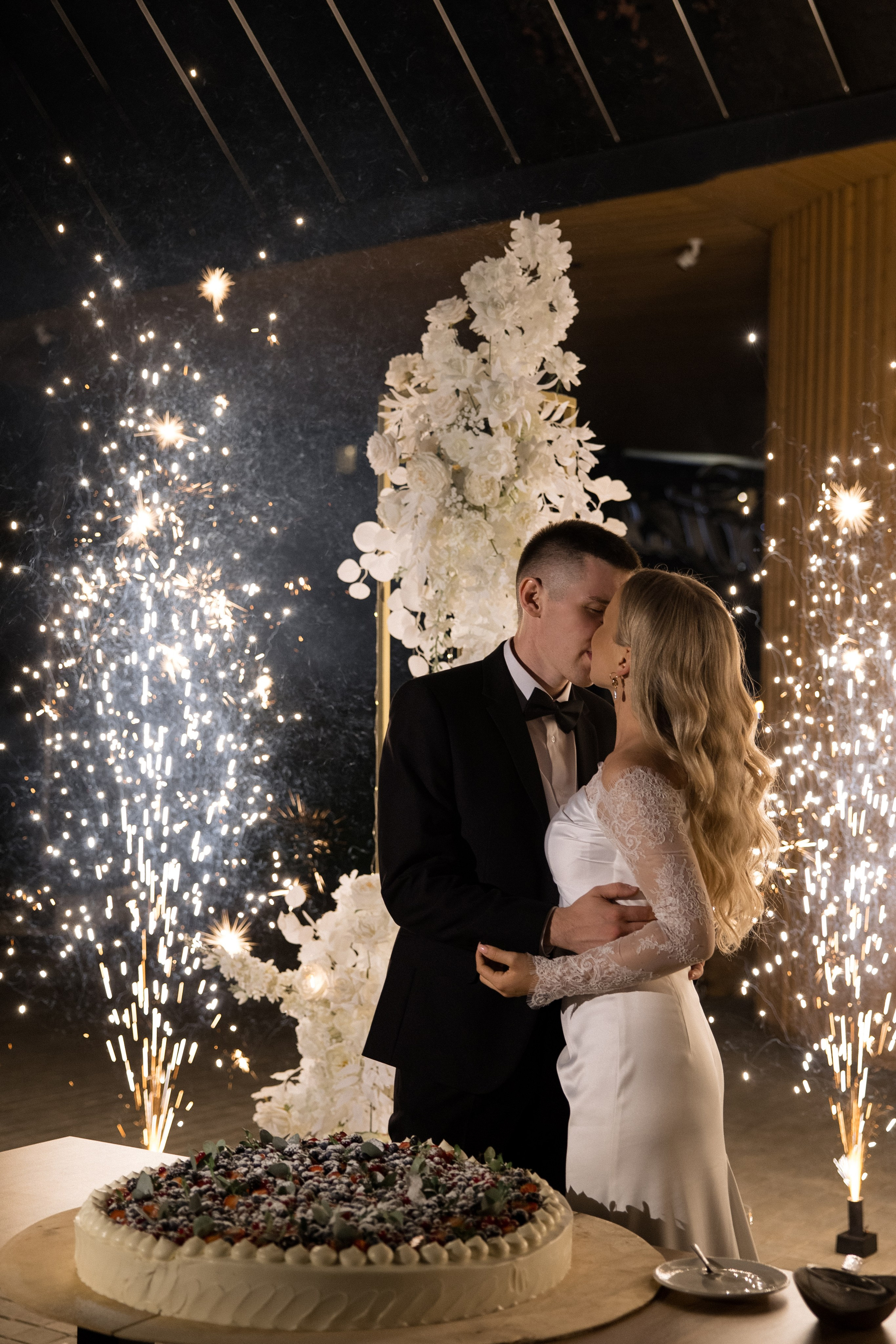 Дом, где живёт ЛЮБОВЬ. Свадебный фотограф в Ижевске Диля Ахмадишина