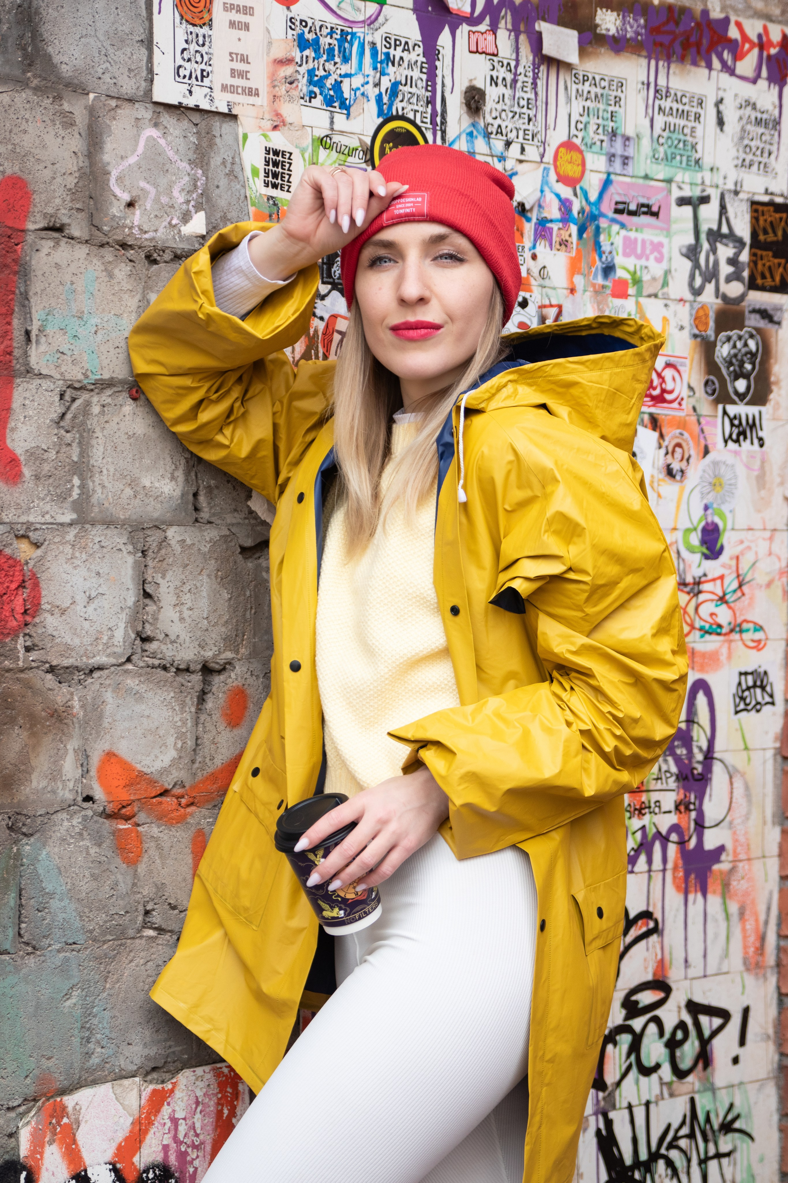 Диалог с пространством: динамичная фотопрогулка в интерьере Seno. Портретный фотограф в Санкт-Петербурге Савельева Ольга