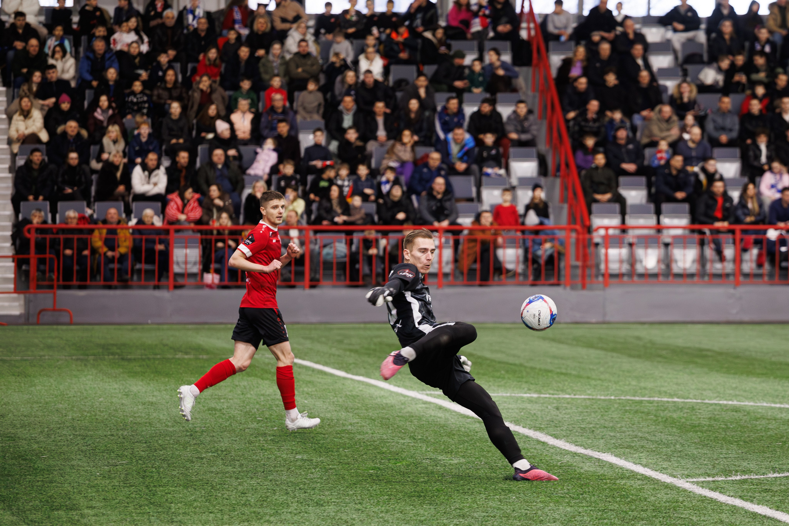 Иртыш — Текстильщик. Свадебный и репортажный фотограф в Омске. Червоткин Никита