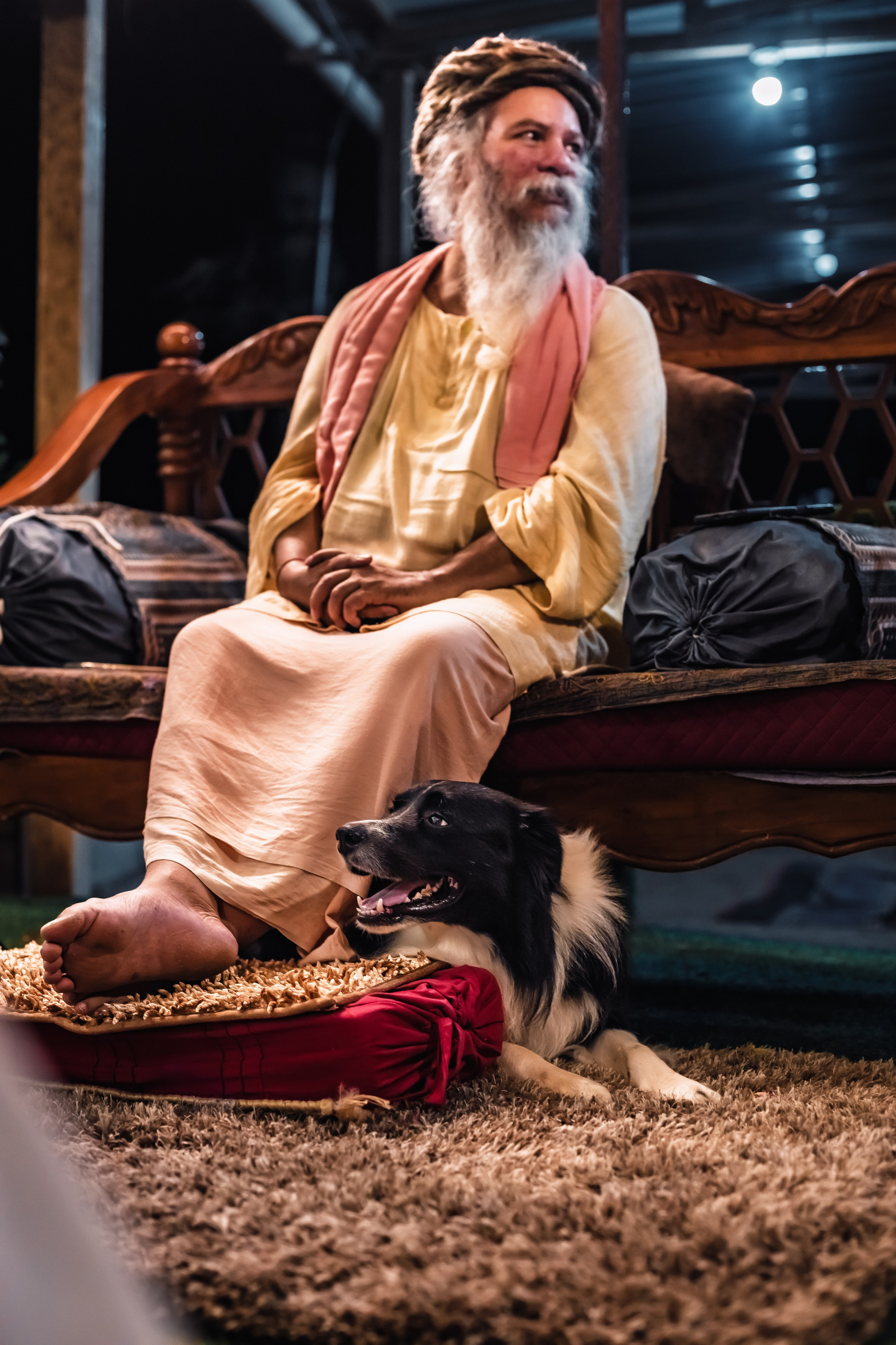 Devraha baba ji ashram life 2025. Mariam Bagdasaryan