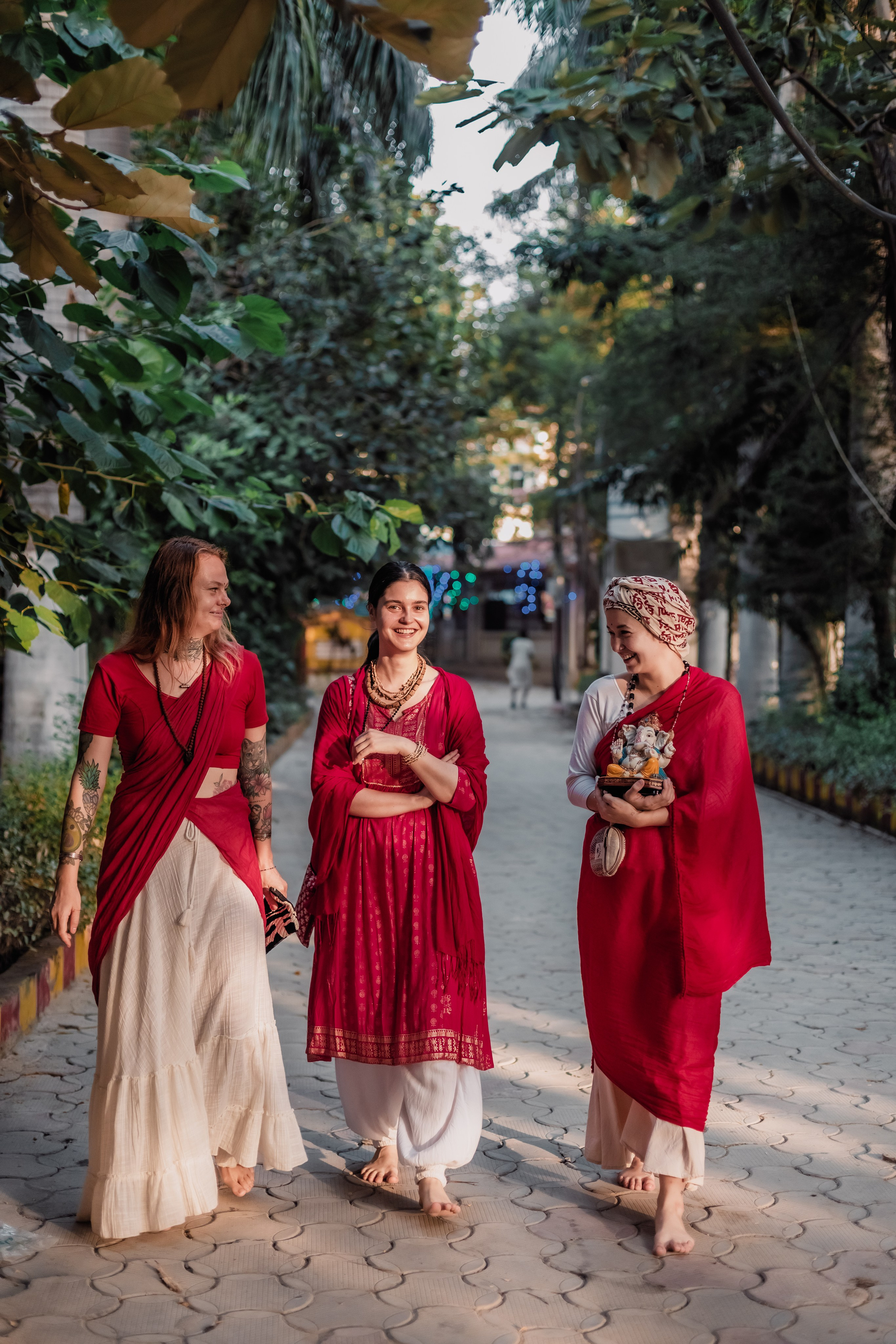 Devraha baba ji ashram life 2025. Mariam Bagdasaryan