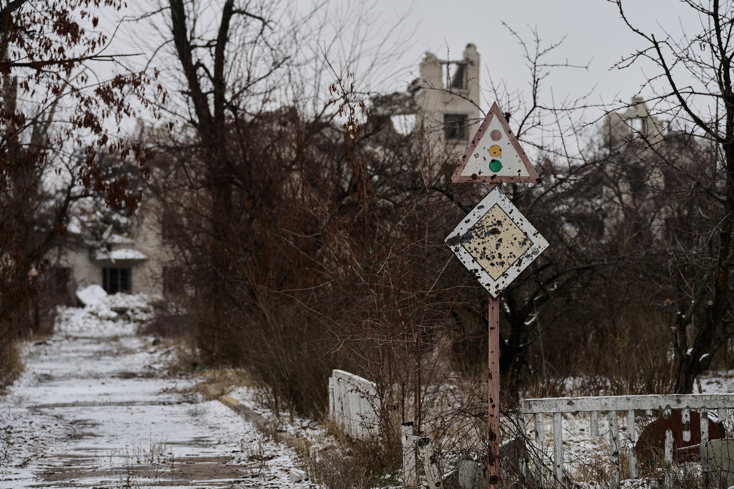 Рубежное. Декабрь 2024. Фотограф Роман Адлер