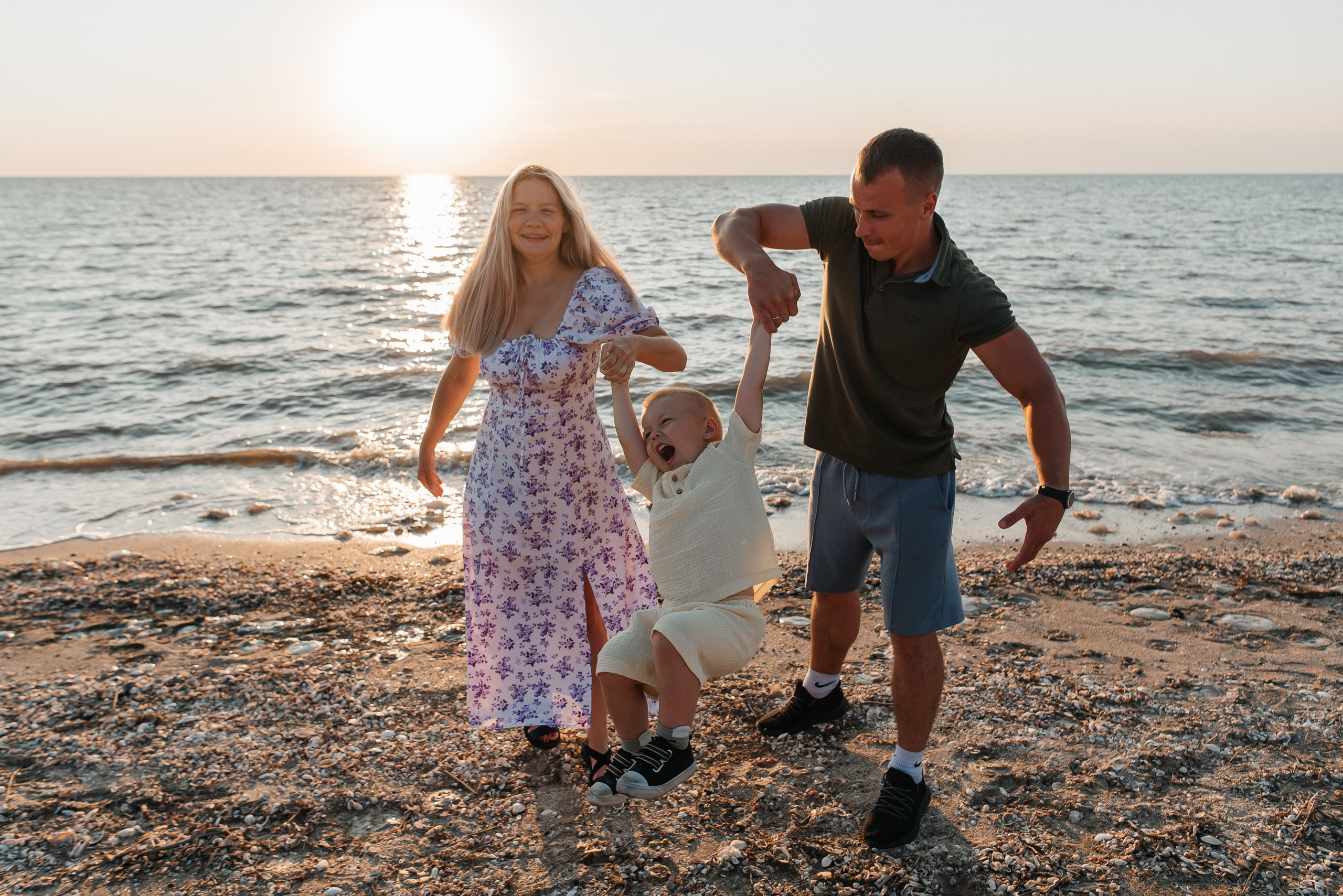 Отпуск у моря. Детский и семейный фотограф выпускной альбом Приморско-Ахтарск