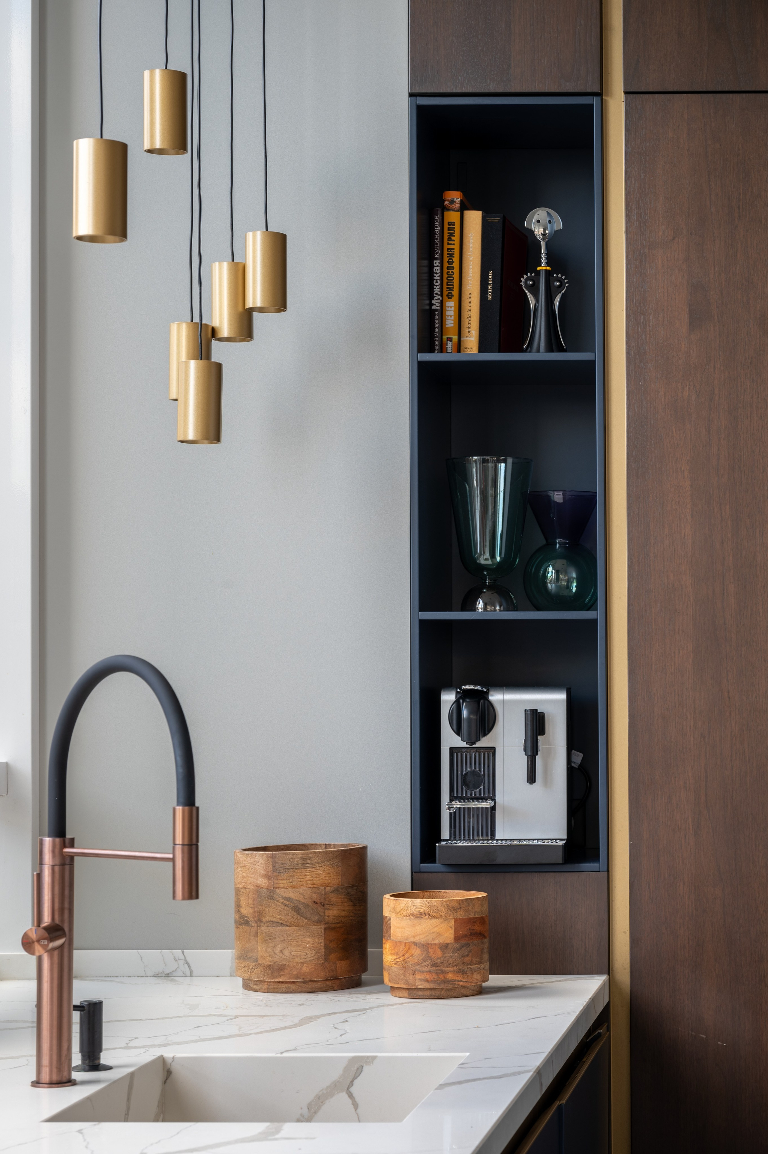 Дизайнерская квартира в Санкт-Петербурге. Репортажный и интерьерный фотограф Александра Солдатова