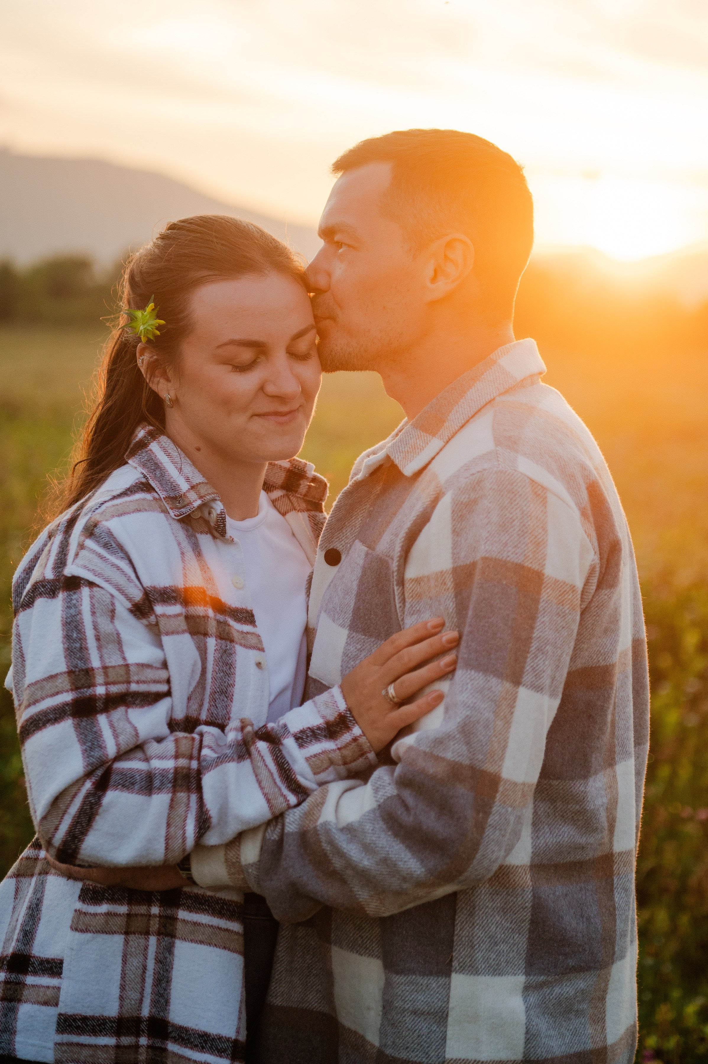 На закате с вулканами. Свадебный и семейный фотограф Камчатка. Фотограф Камчатка