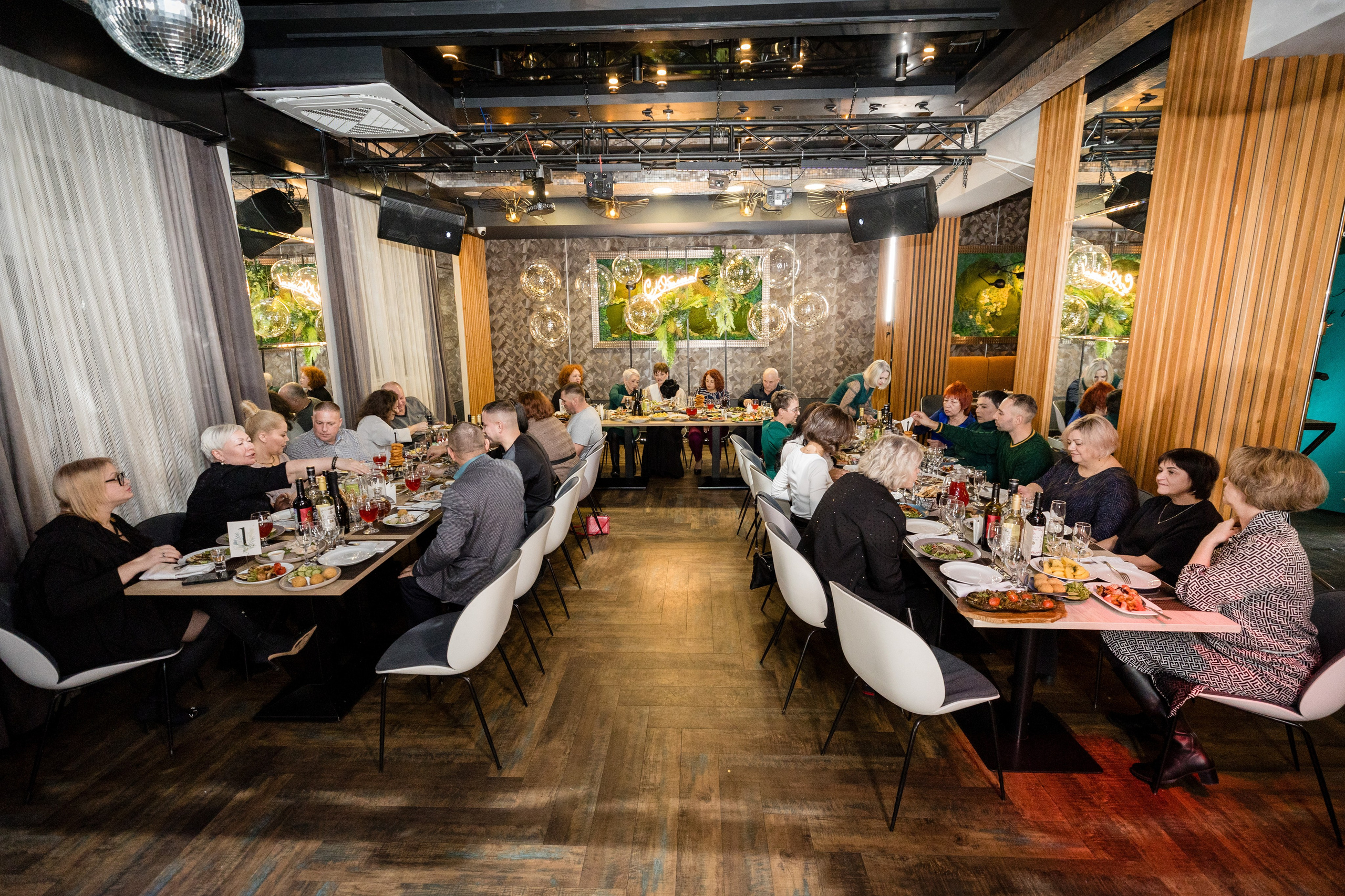 Юбилеи. Детский фотограф видеограф в Хабаровске Михаил Орлов