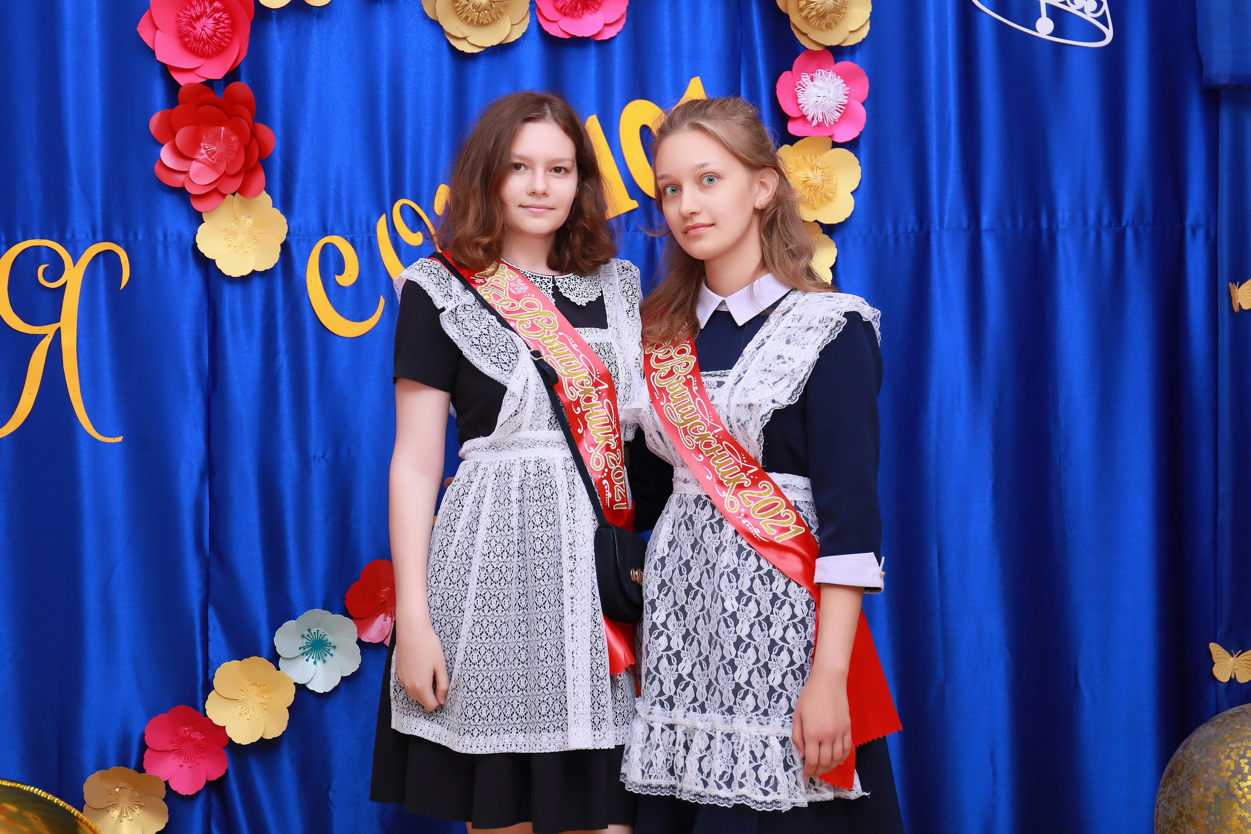 Вручение аттестатов (СОШ 101). Детский семейный фотограф Краснодар