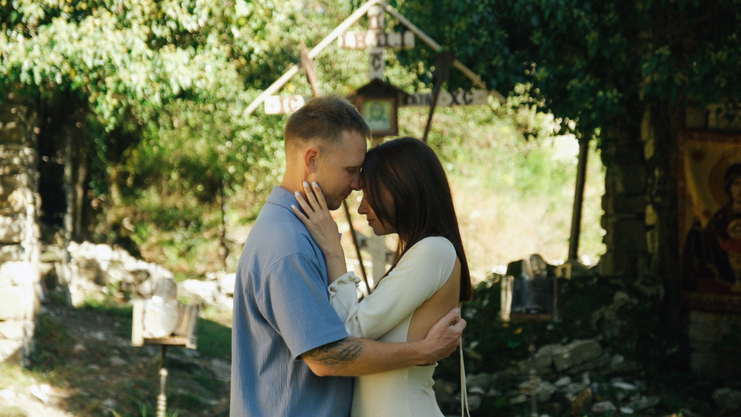 Две Здезды — Храм 19 века. Свадебный Видеограф Фотограф в Сочи