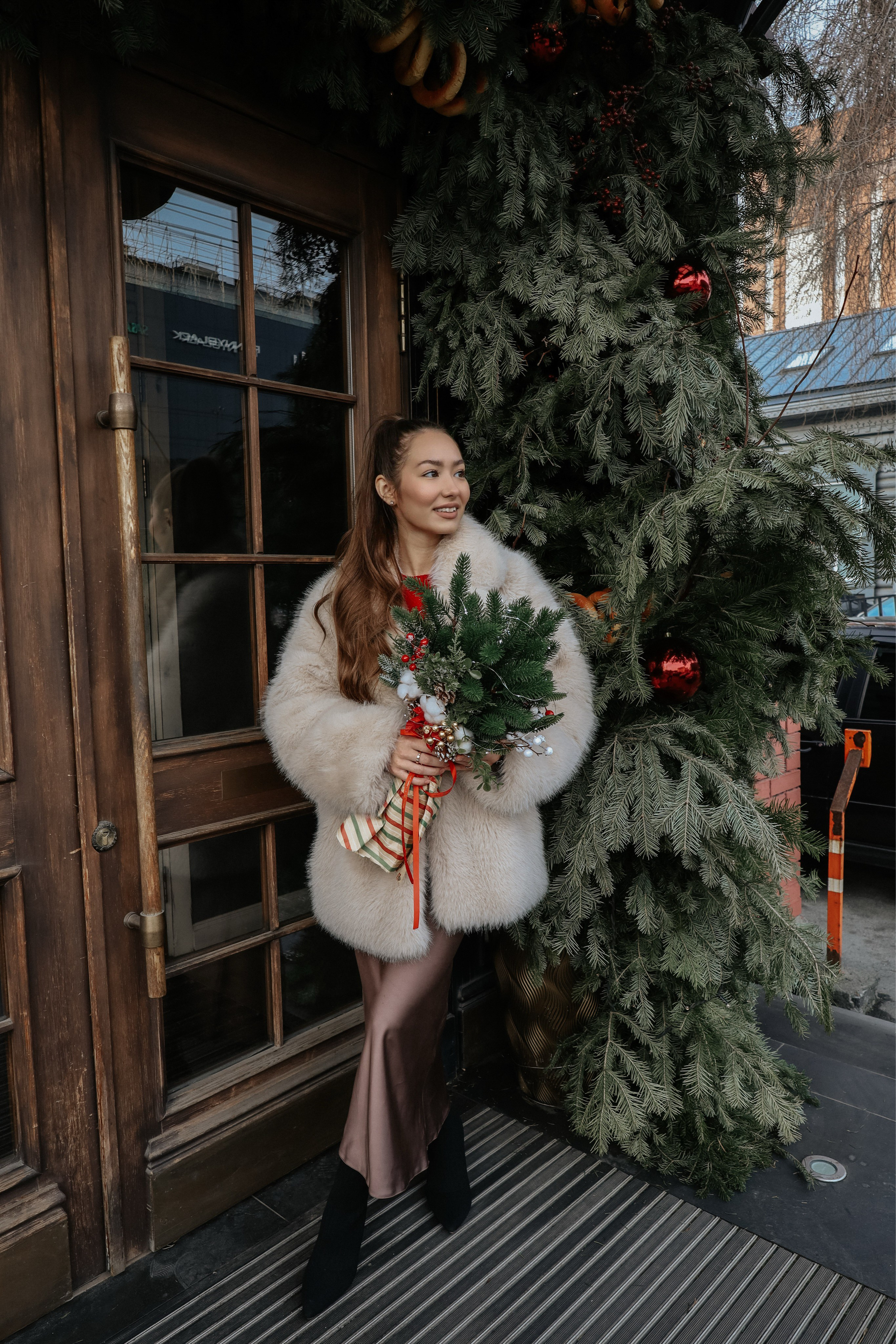 Женские уличные фотосъемки. Фотограф-ретушер Екатерина Стародубцева