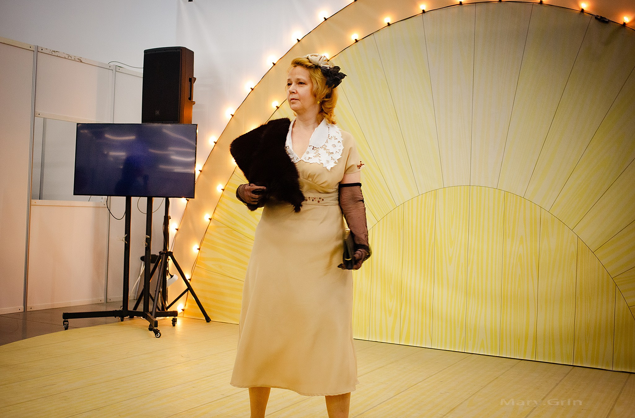 Показ моды 40х лет. Православная ярмарка 2025. Детский и семейный фотограф, фотограф мероприятий Нижний Новгород