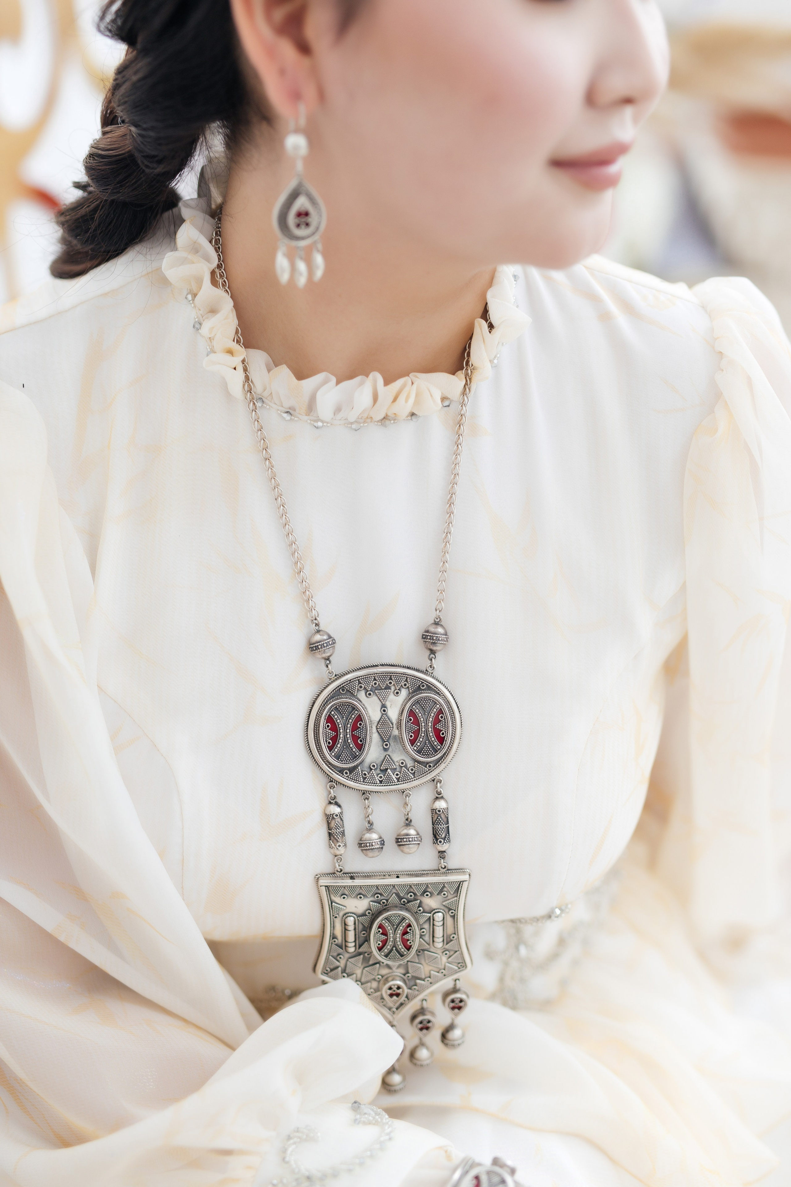 Aynur — syrğa salu. Wedding and Love story Photographer