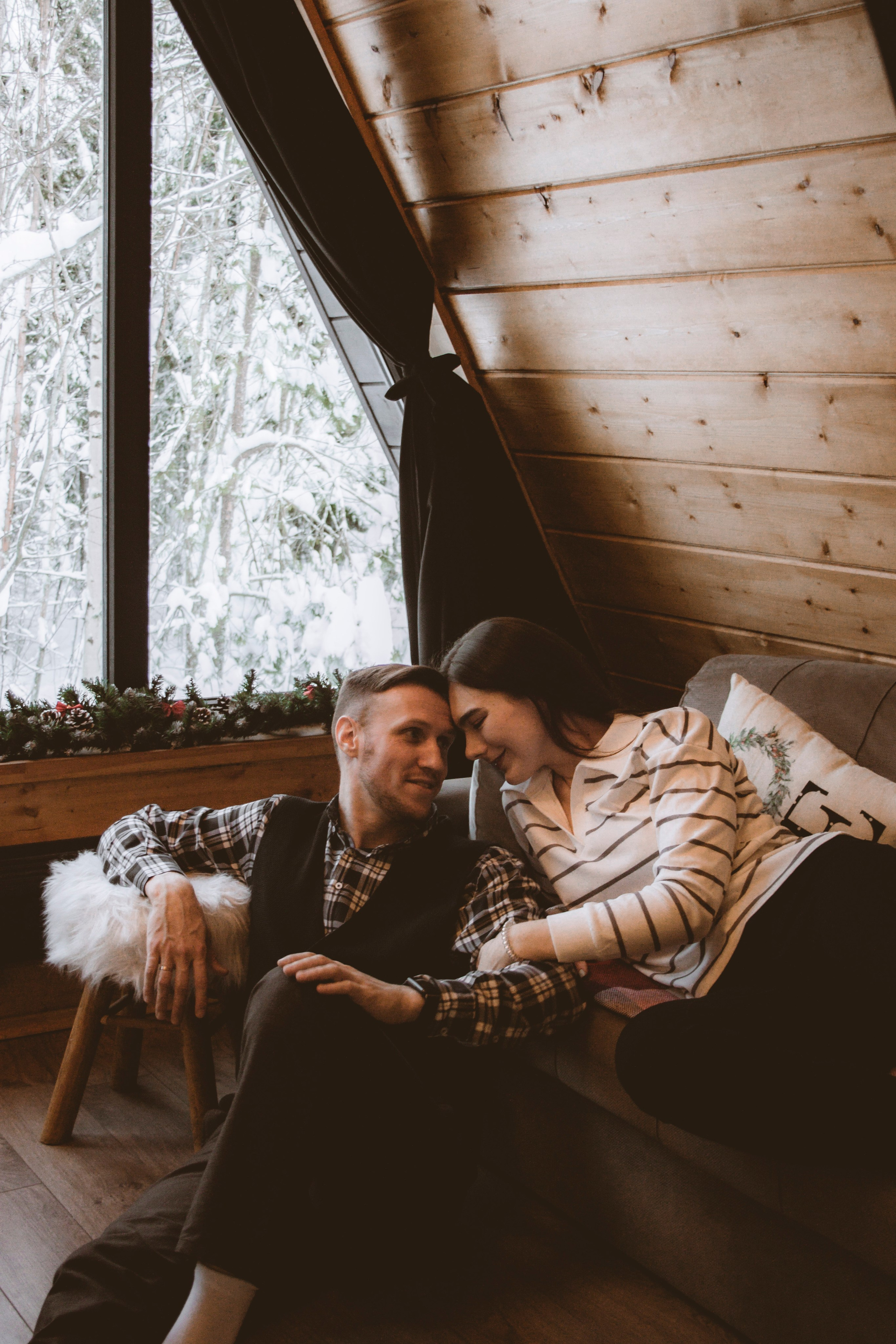 фотоссесия с парнем. Лавстори фотоссесия Петрозаводск. Зимняя фотосессия.  Новогодняя фотосессия.