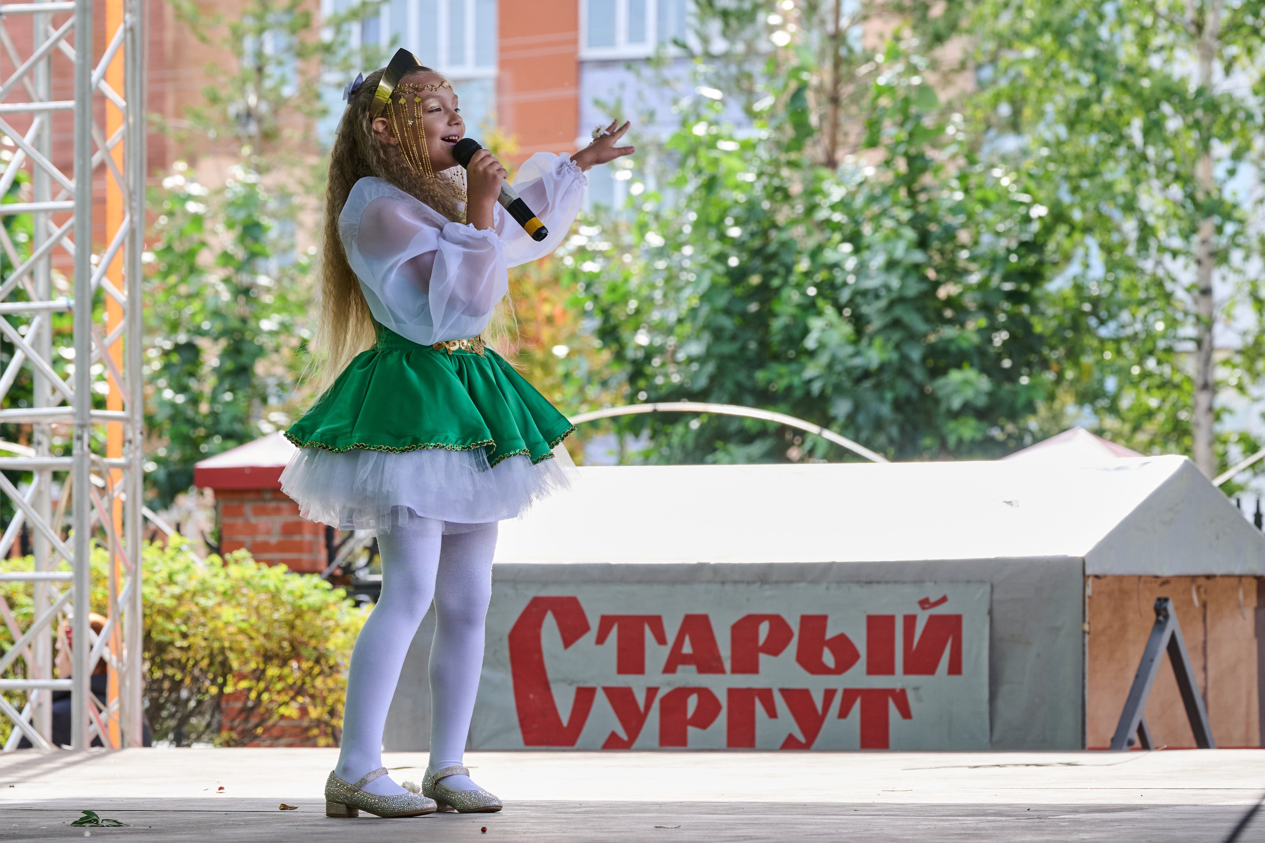 Праздник урожая в Сургуте: кадры, полные тепла и вдохновения. Студия по производству фото и видеоконтента «АППЕРТУРА»