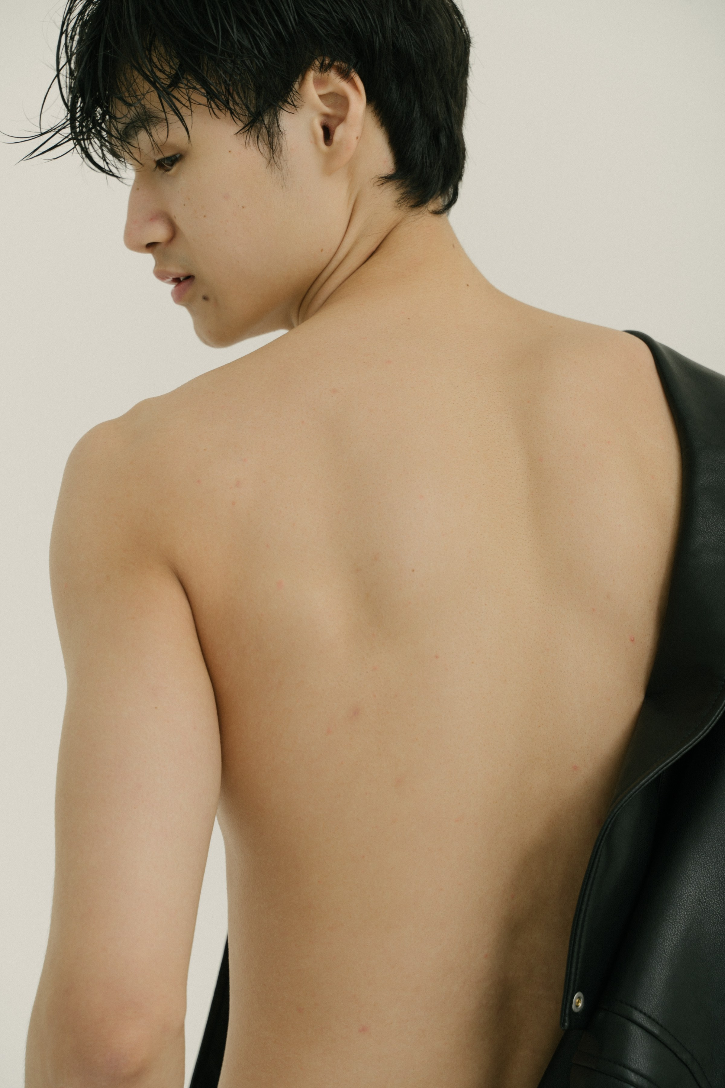 Марат. Главная