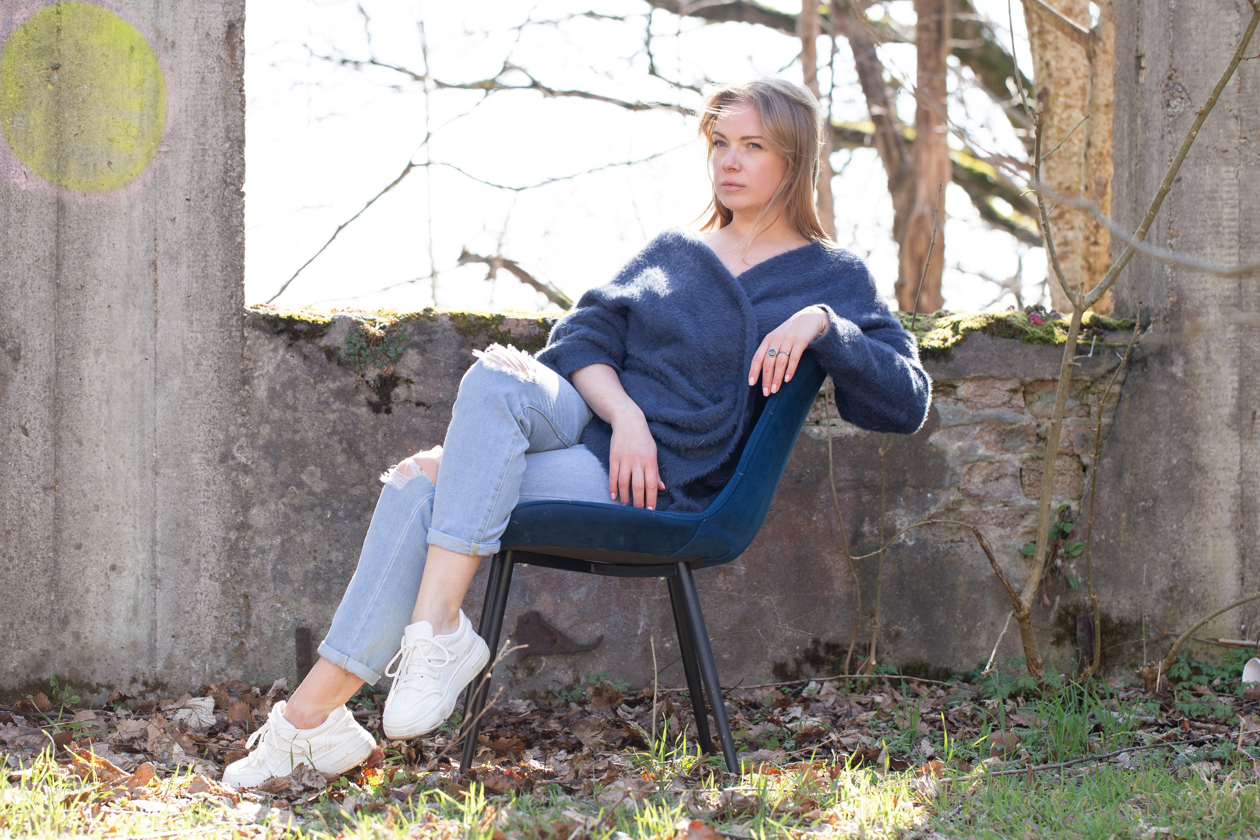 Профессиональная съемка в заброшенном ресторане по дороге на Большой Ахун в Сочи. Предметный и фудфотограф в Сочи Дарина Погодаева