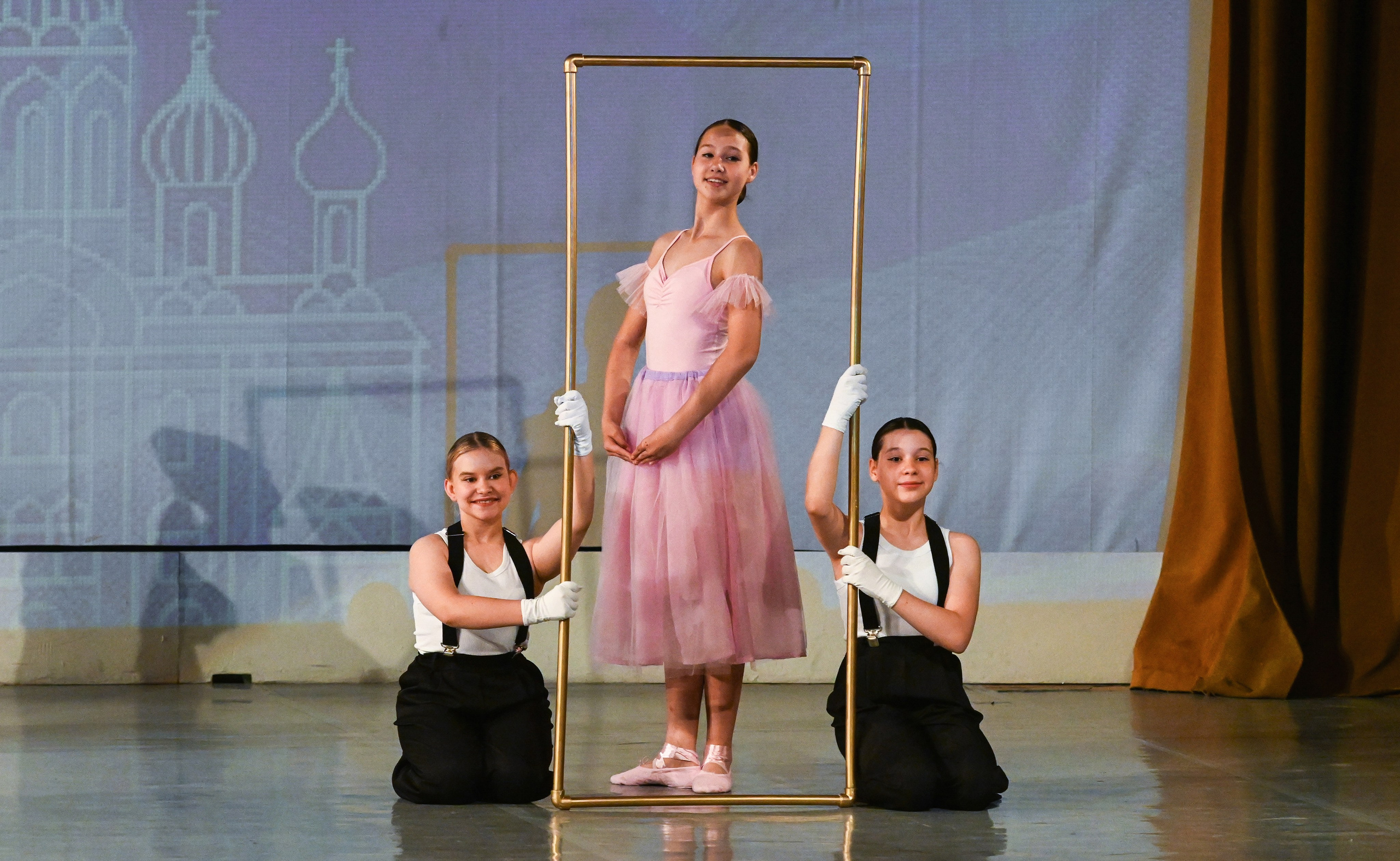 02.06.2025 «АртКомпас» Всероссийский фестиваль талантов «Невские встречи» г. Санкт-Петербург. Медиастудия Фото Концепт