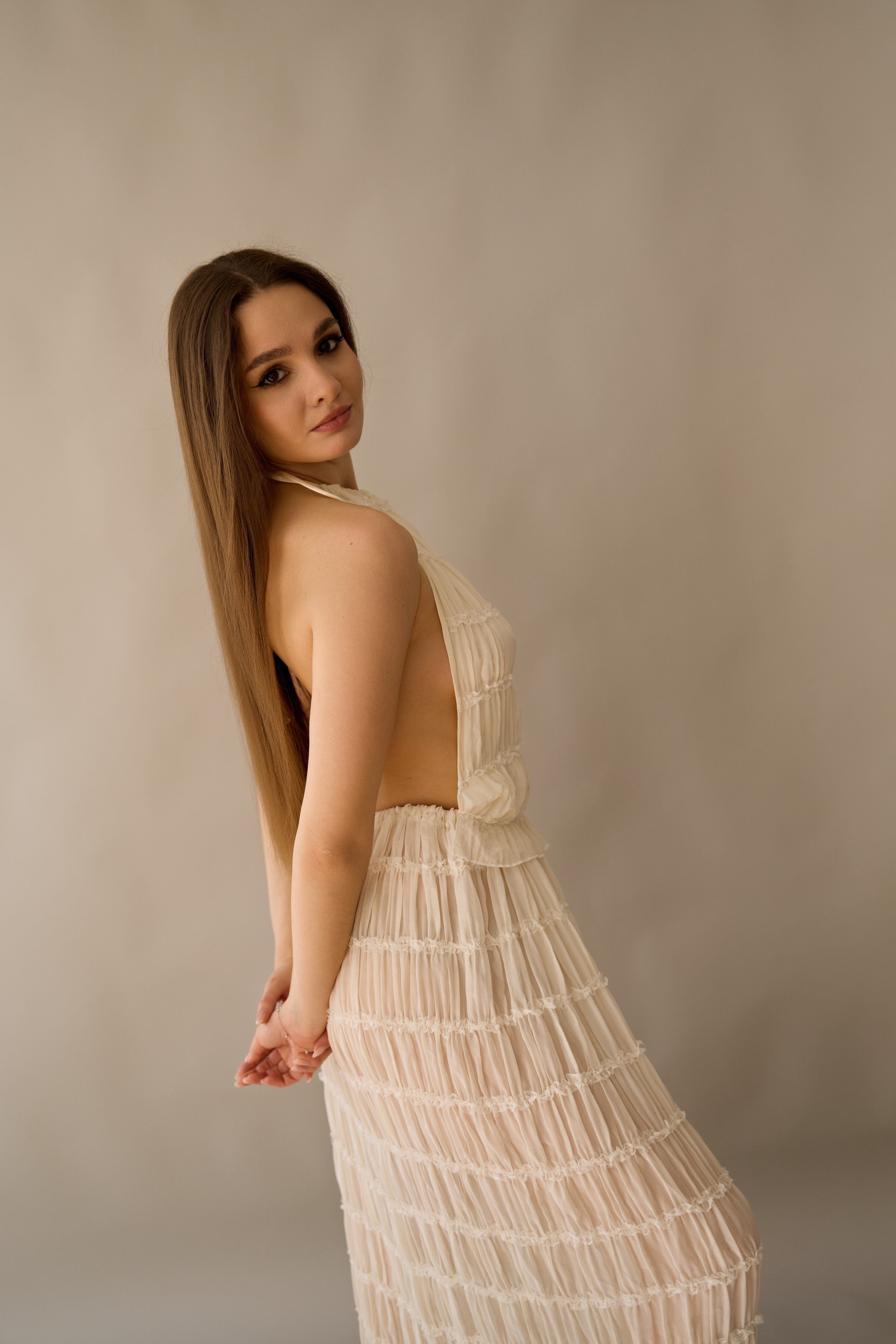 Евгения, студийная съёмка. Фотограф Сотникова Вероника